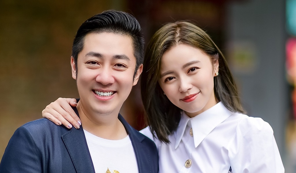 王瞳時隔52天重啟臉書,透露此刻她連打「艾成」這兩個字都在顫抖、眼淚不停落下。(翻攝自王瞳臉書)