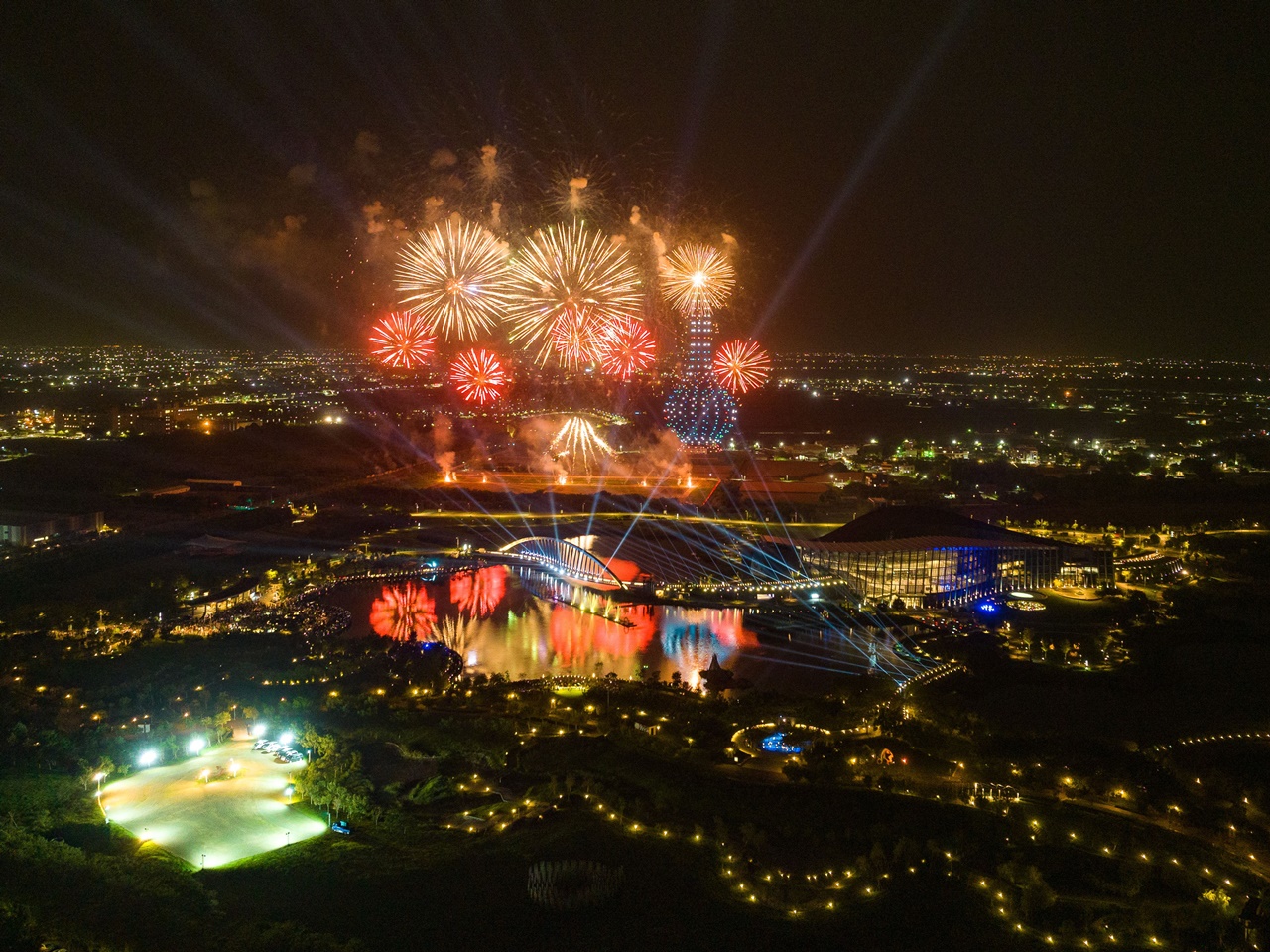 「2022國慶焰火在嘉義」將於10月10日晚間8點在嘉義登場。