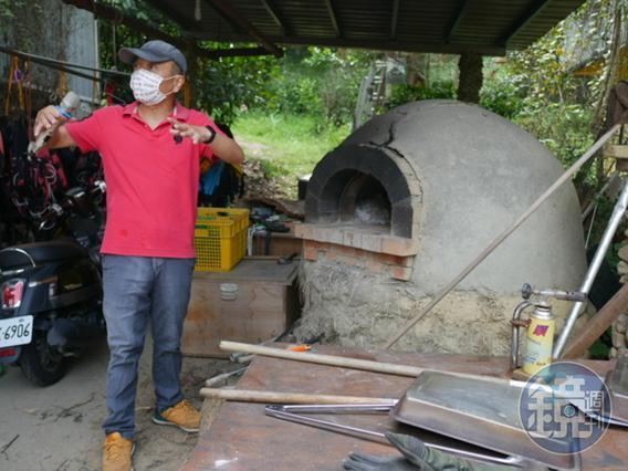 老闆劉朝維復育土地、種樹，重現兒時生活的森林大自然。