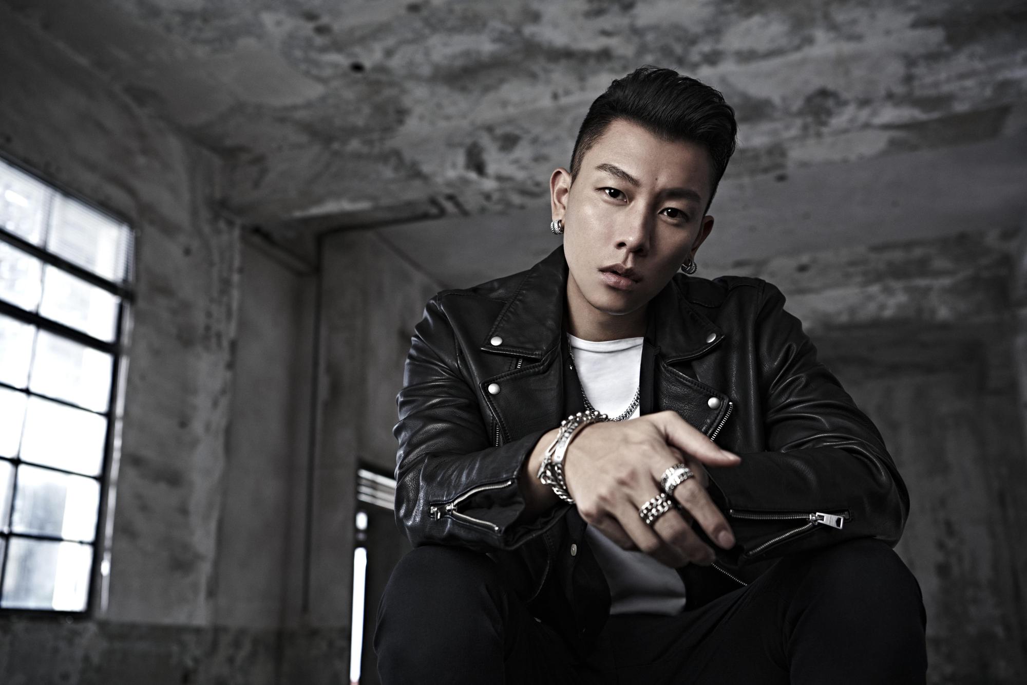AllSaints x E.SO聯名作品是瘦子私下鍾情的時尚風格。(AllSaints提供)