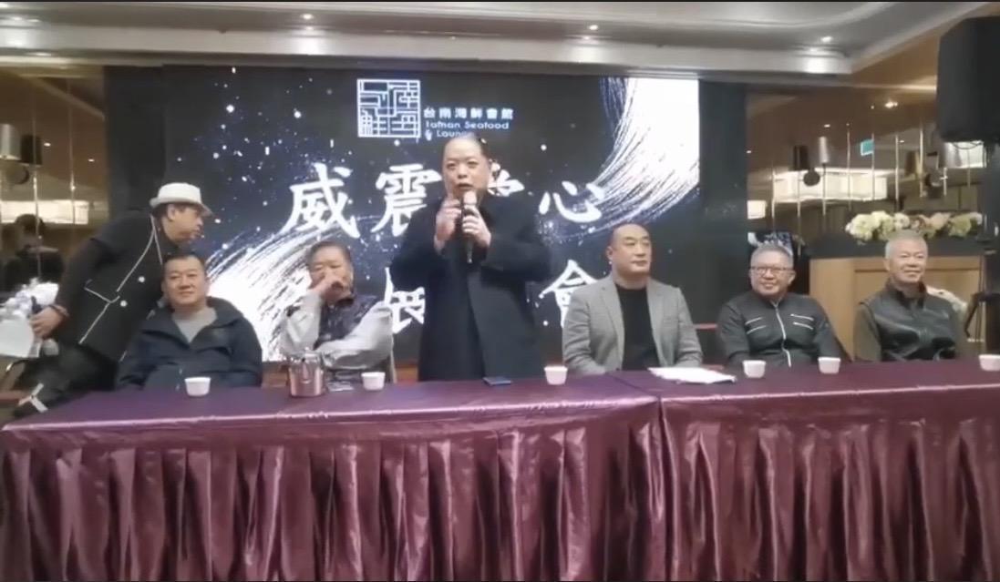 吳明達與前總統府國策顧問黃承國。(翻攝吳明達臉書)
