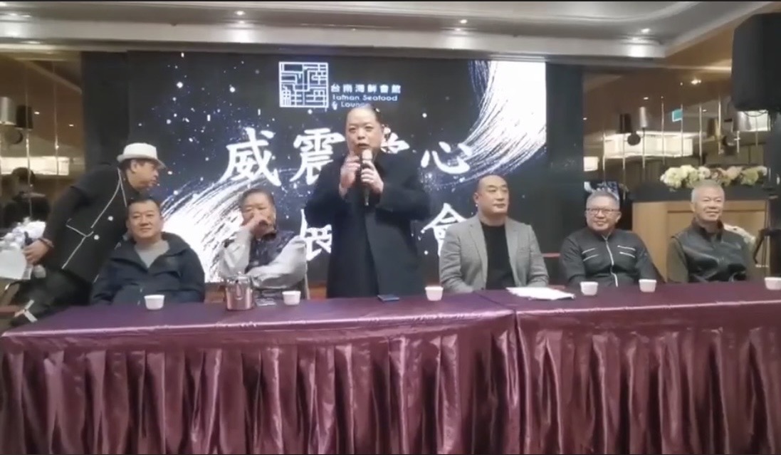 吳明達與前總統府國策顧問黃承國。（翻攝吳明達臉書）