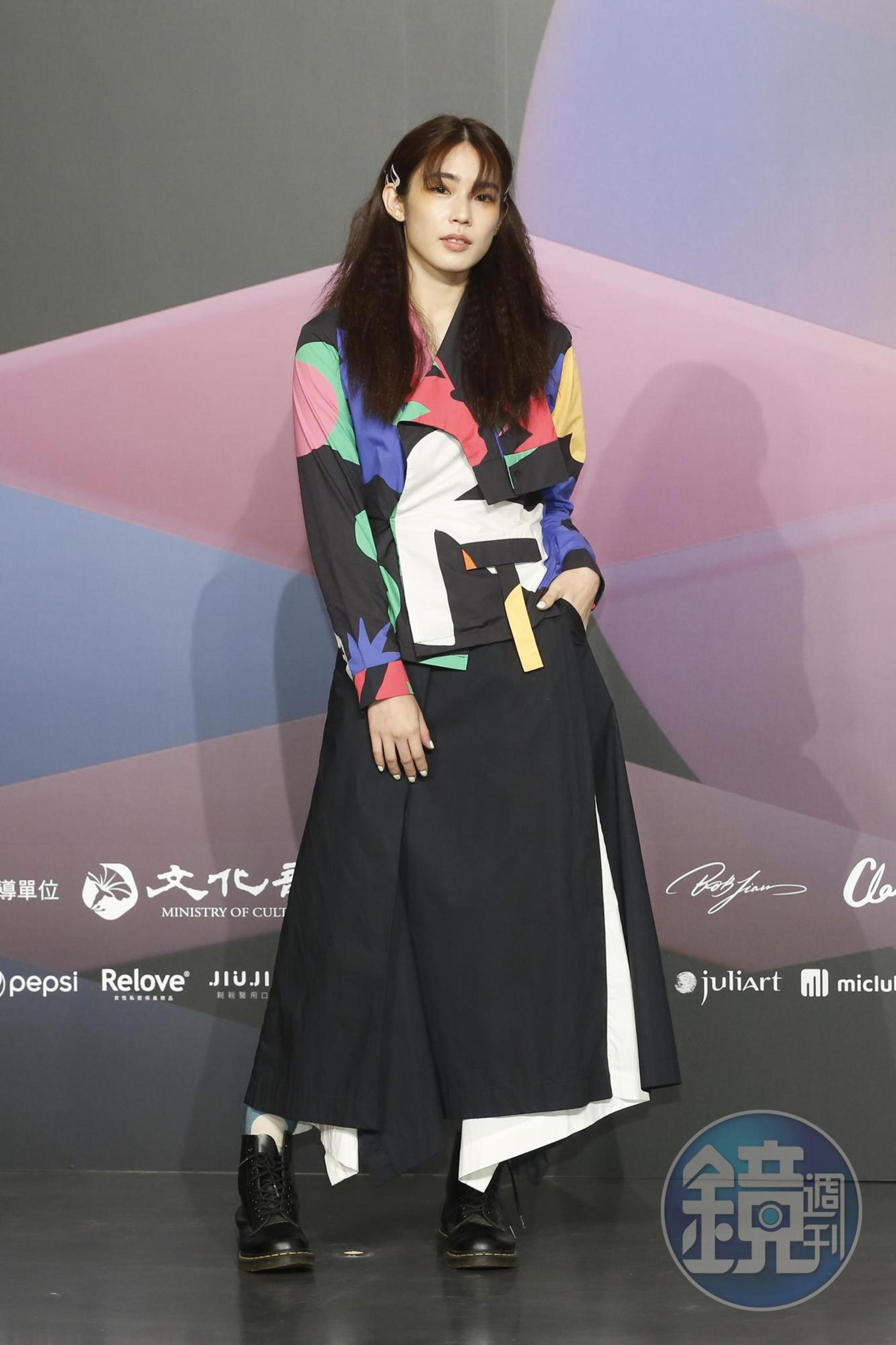 《完全娛樂》主持人林思宇在《台北女子圖鑑》飾演桂綸鎂的妹妹。