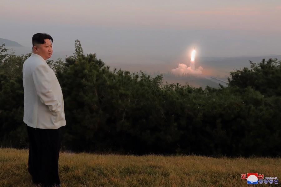 北韓日前在領導人金正恩的指導下，完成了核武軍演。（翻攝自朝鮮中央通訊社）