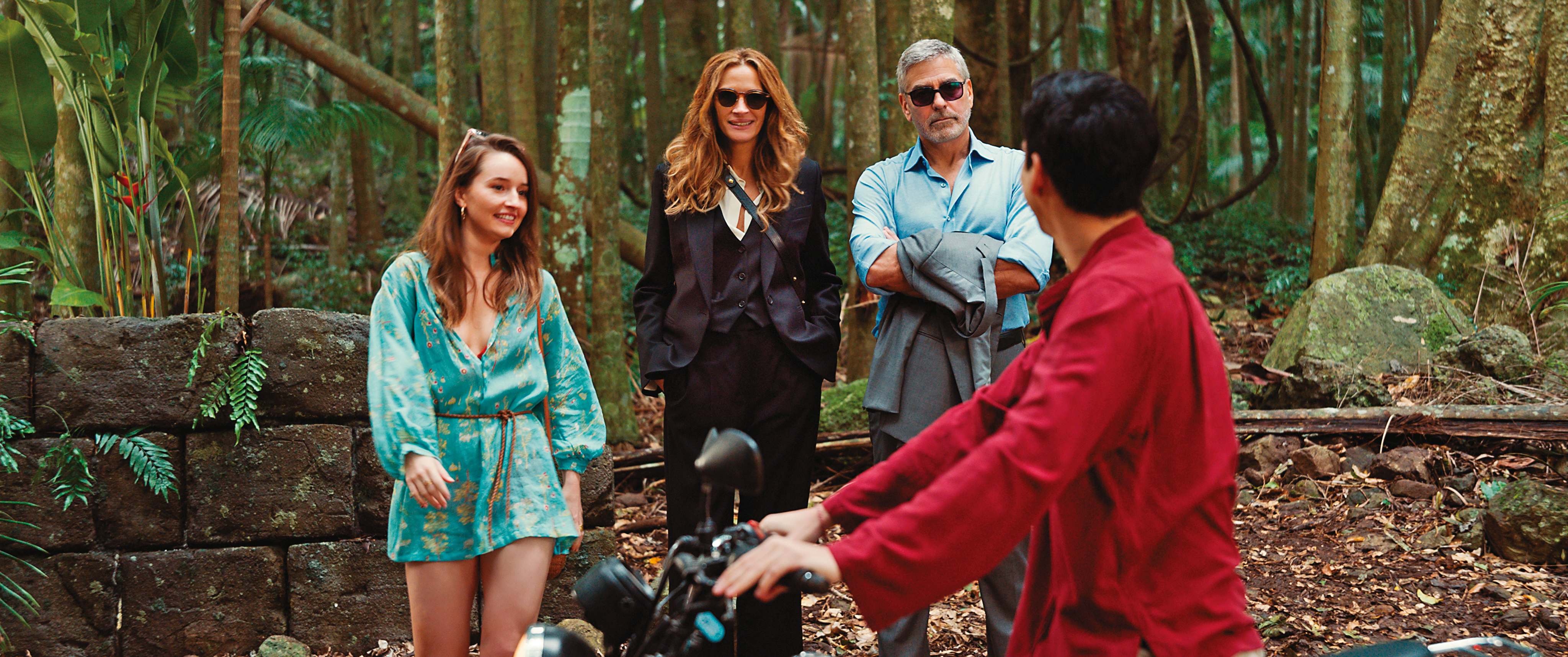 一對離異多年怨偶難得組成同一陣線來阻止女兒婚禮，光看喬治克隆尼與茱莉亞羅勃茲就值回票價。（UIP提供）