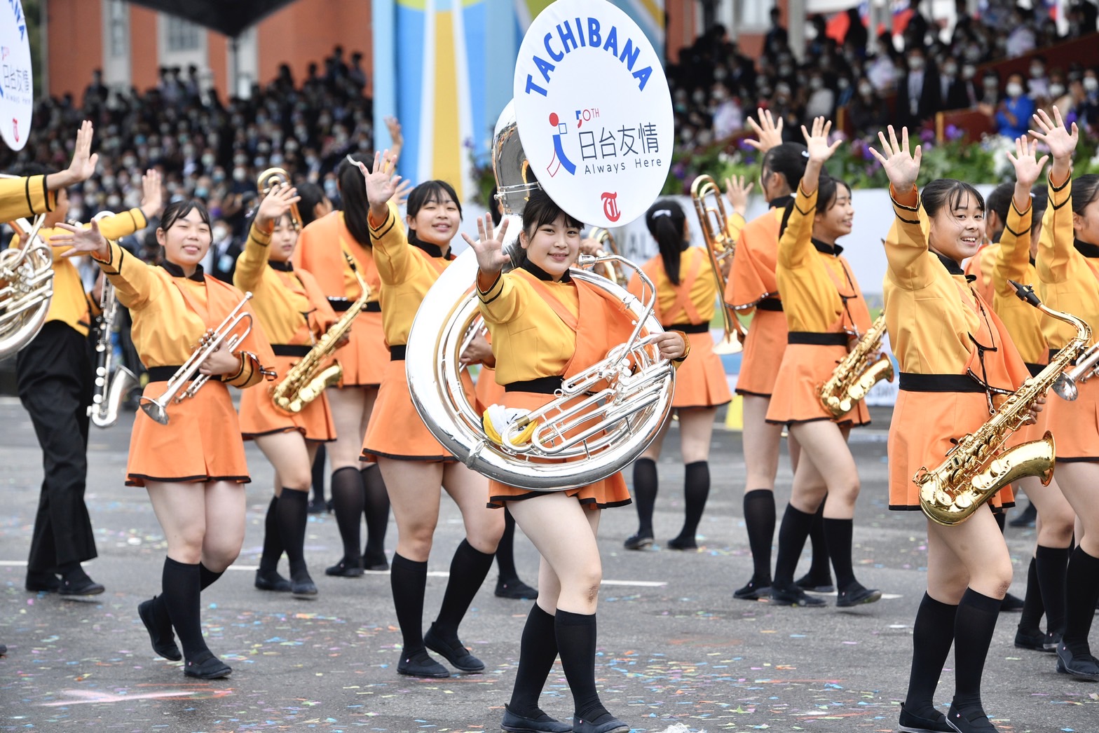 來自日本京都的「橘色惡魔」在國慶表演展現超強實力。