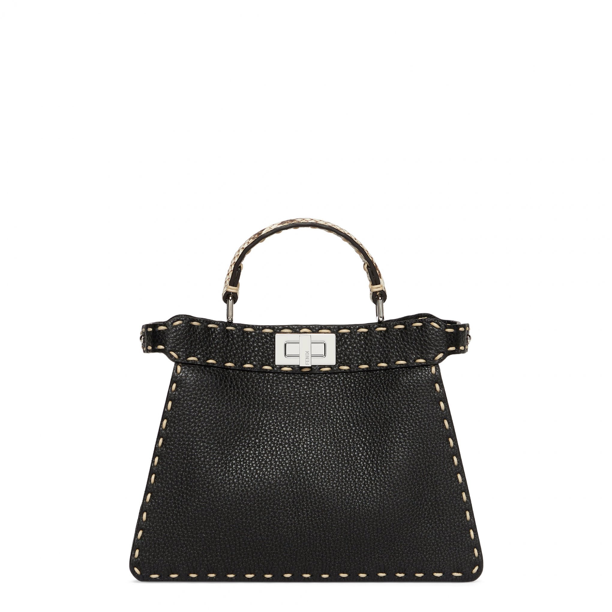 限定系列Peekaboo ISeeU Small。NT$168,000（FENDI提供）