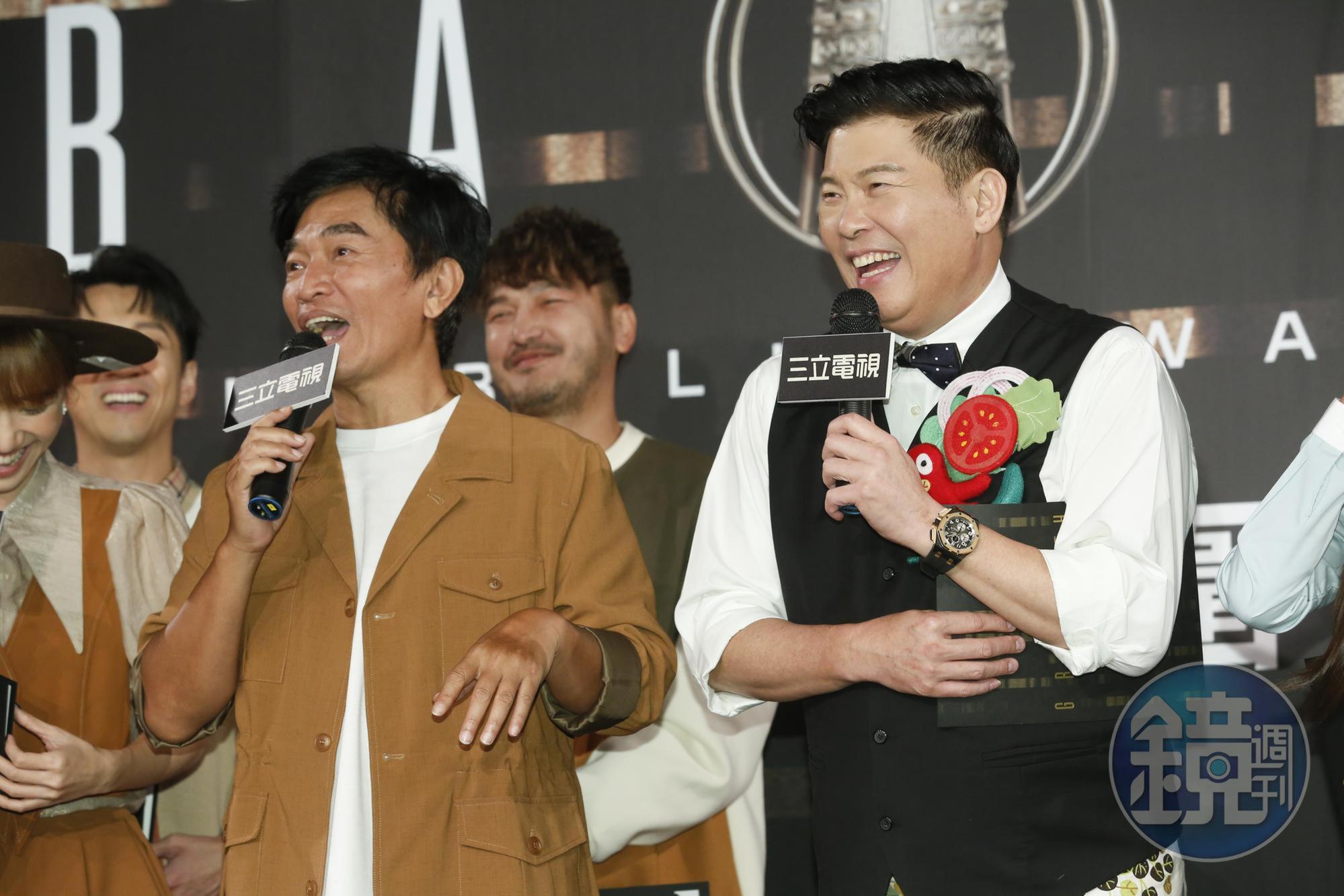 吳宗憲(左)、曾國城出席三立金鐘分享會。