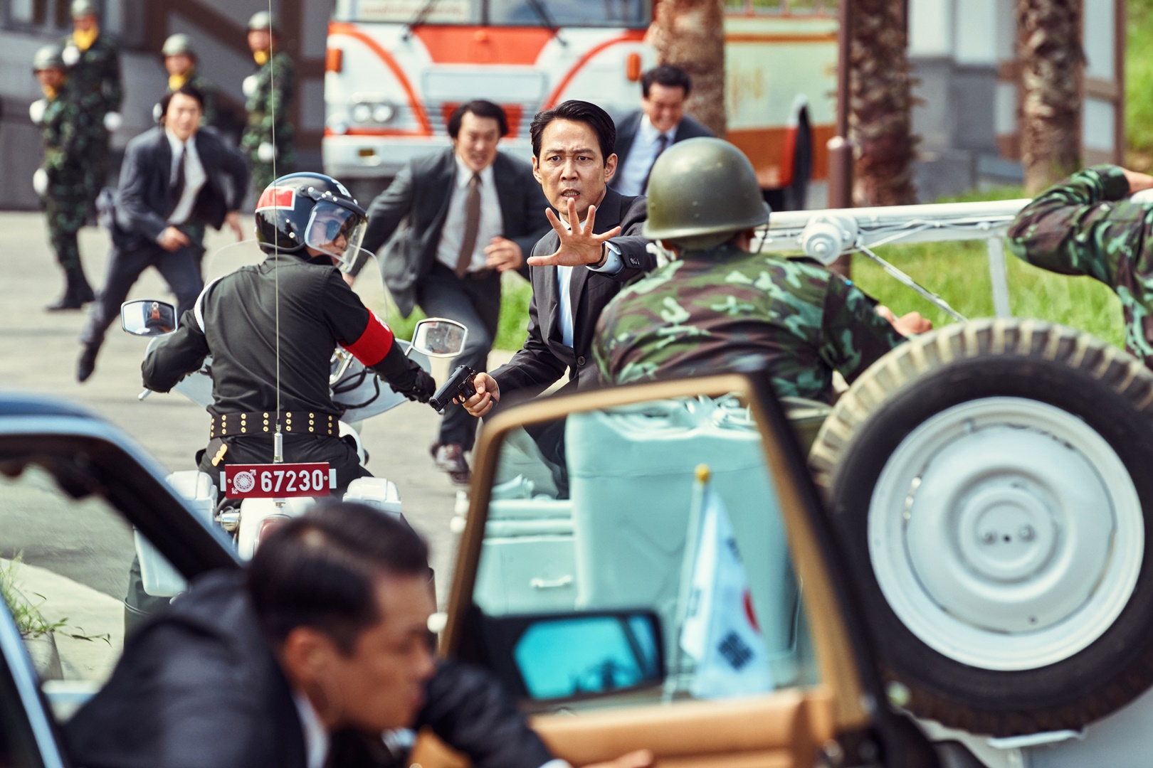 李政宰自編自導自演的《獵首密令》入圍12項最風光。（龍祥電影提供）