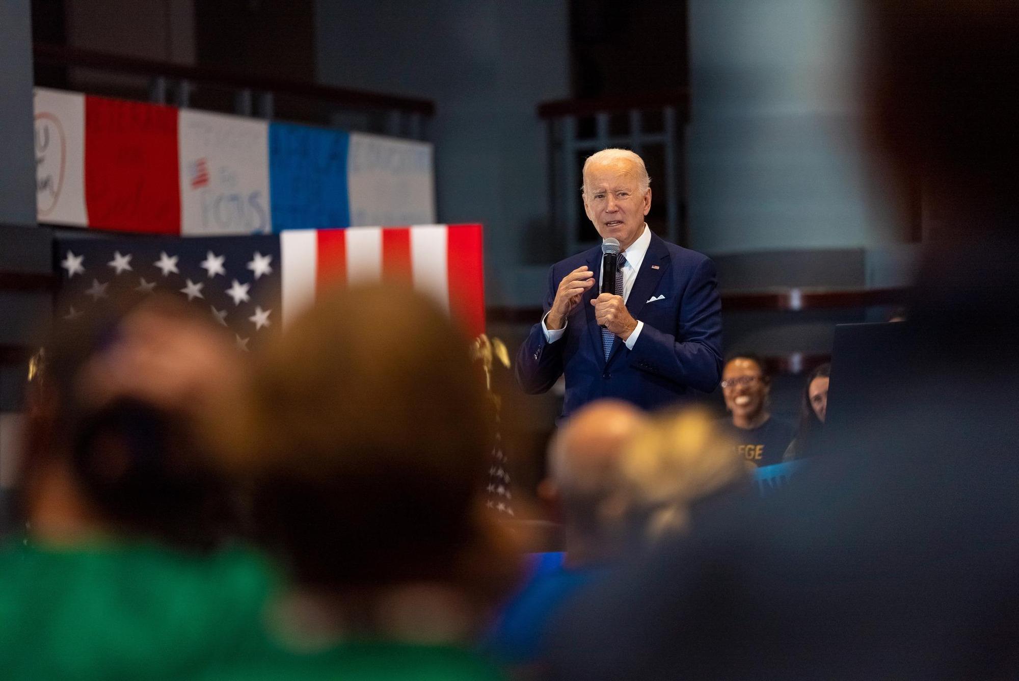 拜登近來頻傳健康出問題,口誤事件也不斷發生。(翻攝自Joe Biden臉書)
