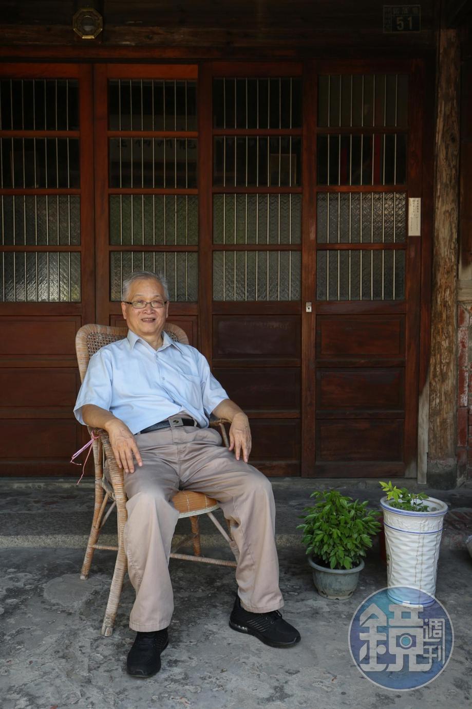屋主蔡槐澤很珍惜這間老厝，取得家族所有權人的同意後，將其交付給年輕人修復再利用。