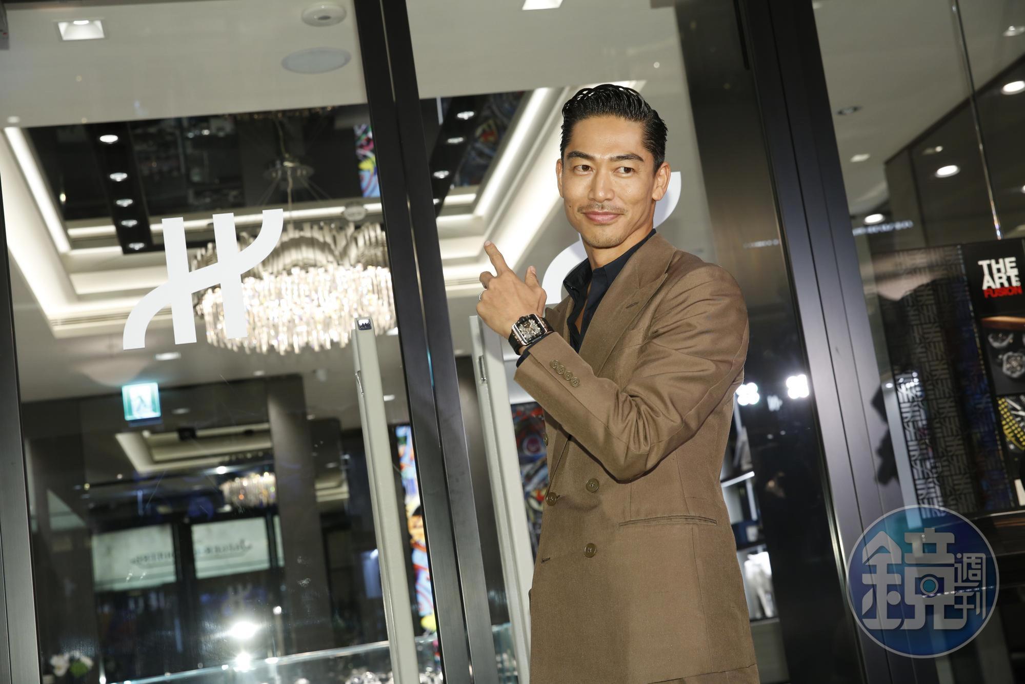 Akira今出席HUBLOTSquare Bang Unique系列上市記者會。