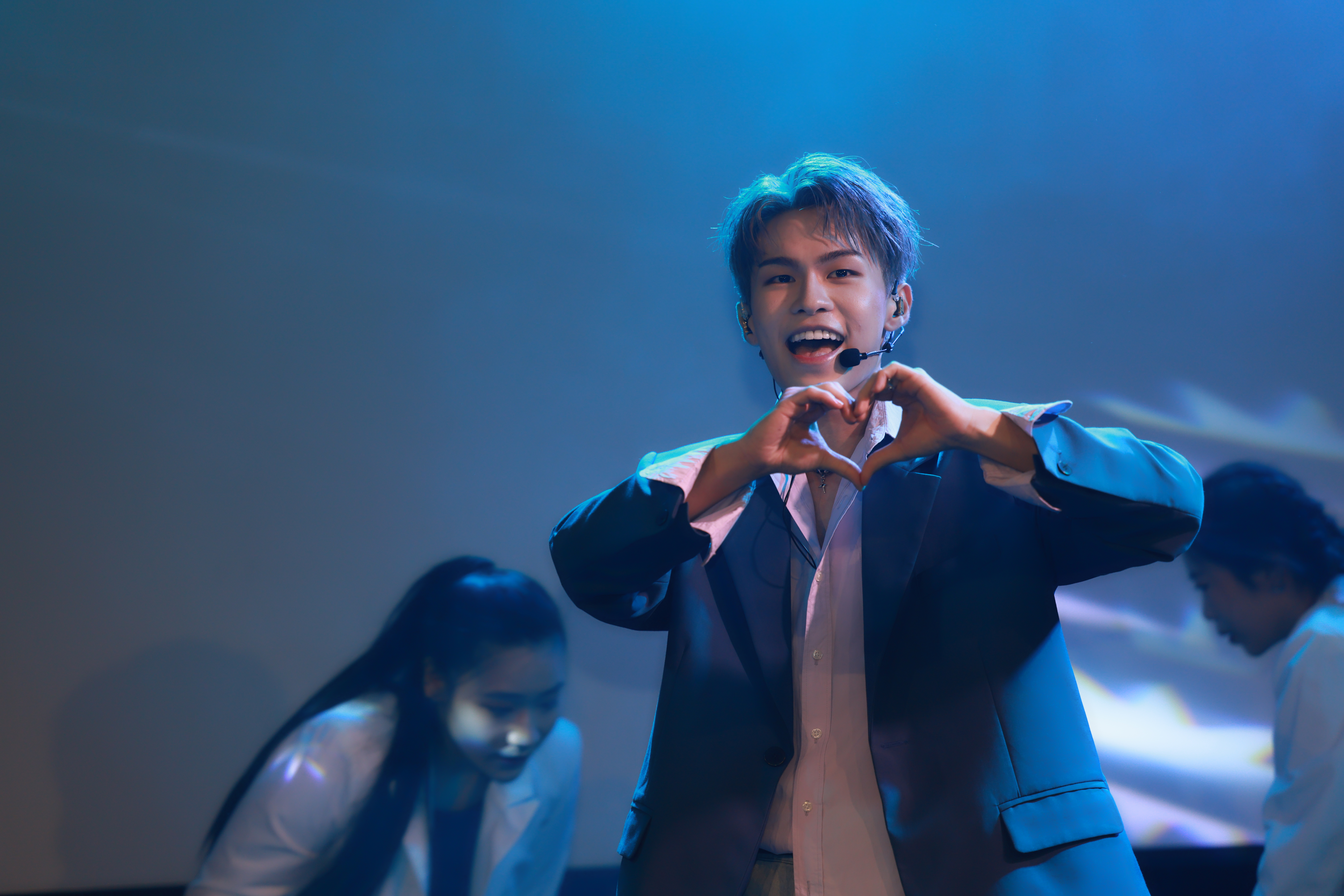 原子少年水星成員KK洪禹翔今舉辦生日會與百名粉絲同樂。（力行娛樂提供）