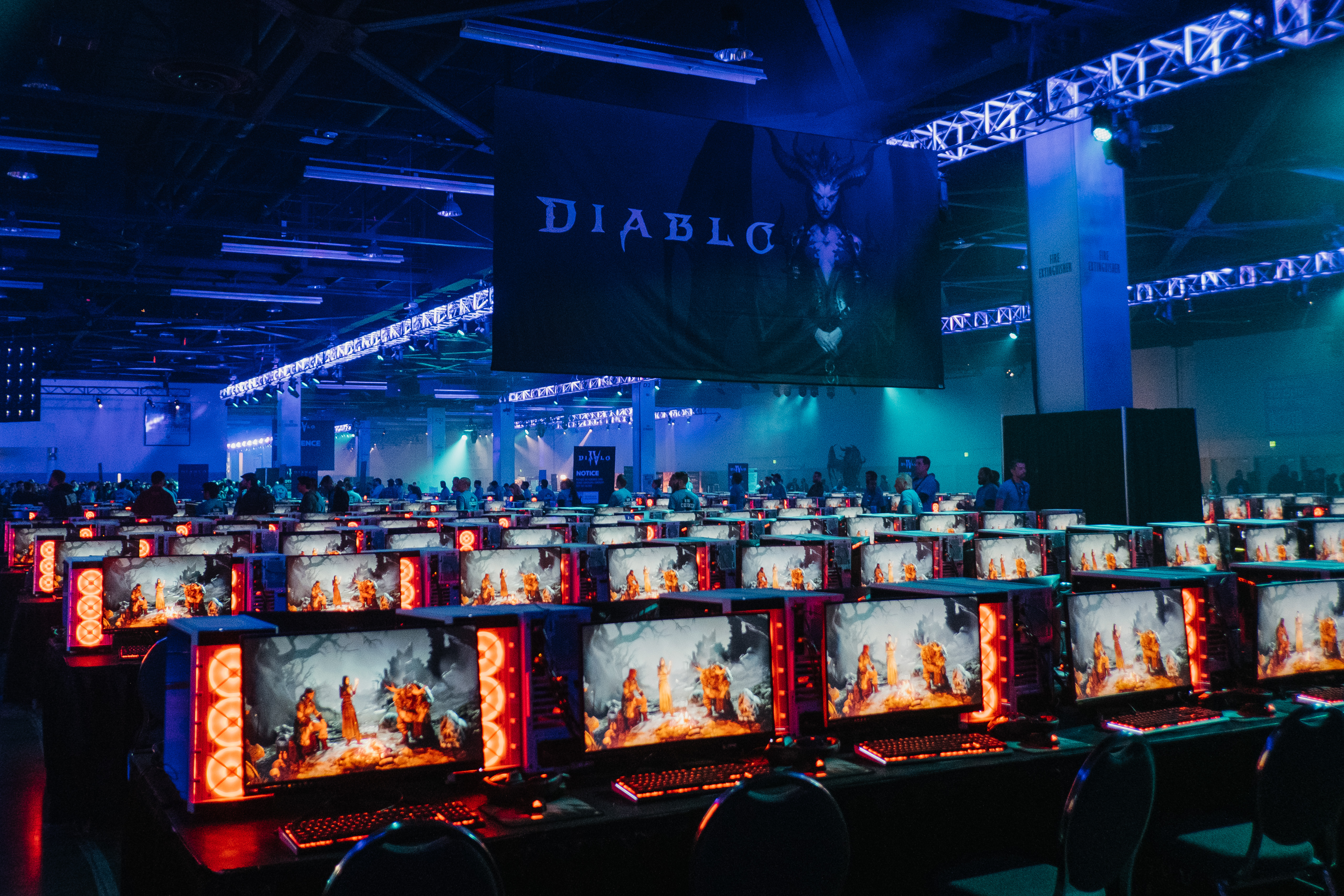 開拓手遊市場的同時，暴雪也希望滿足核心玩家的需求，預計明年推出的《暗黑破壞神IV》扮演重要關鍵。（暴雪娛樂提供）