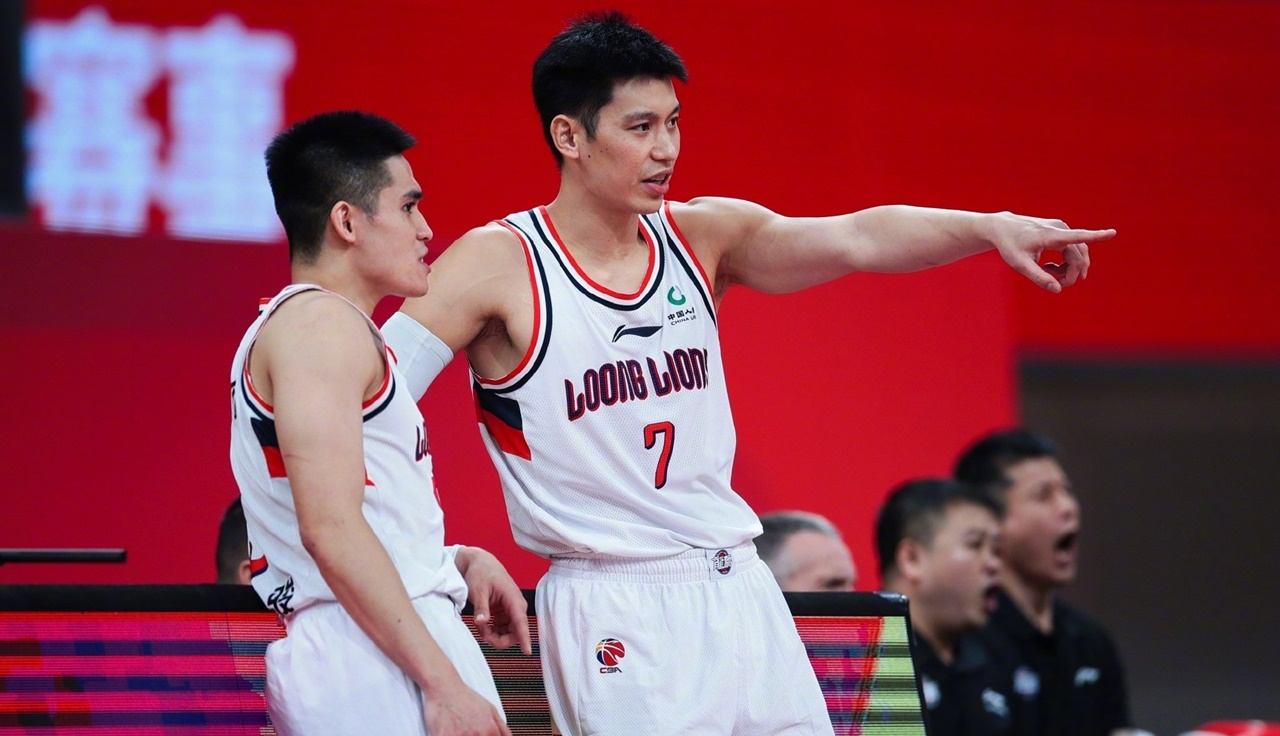 林書豪本賽季至今3戰只拿8分，被陸媒看衰「很難得到重用了」 。（翻攝自林書豪微博）