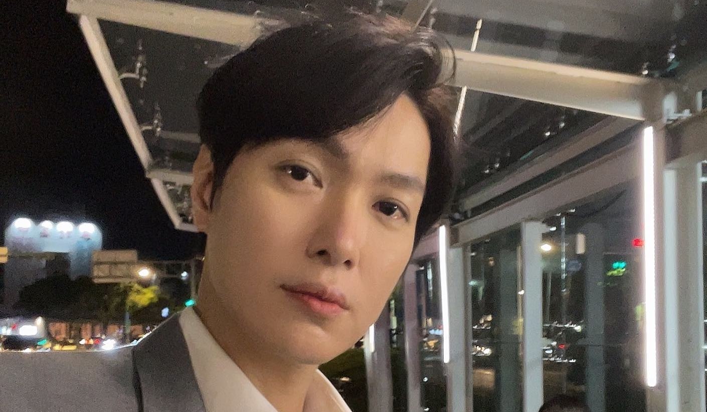 黃少谷曾是強辯樂團主唱。（翻攝自黃少谷臉書）