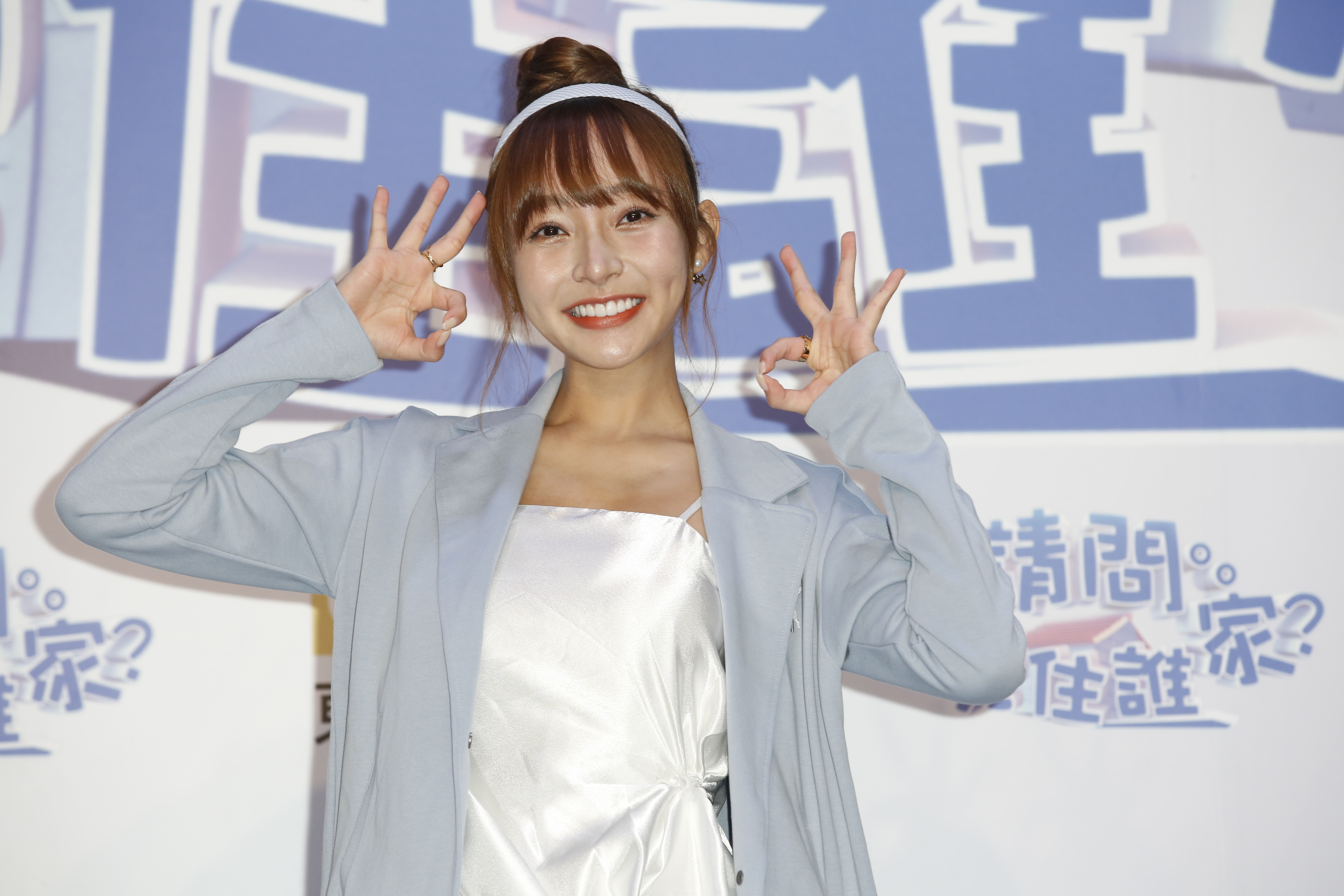 林襄記者會上被問到吸菸事件後一臉尷尬。