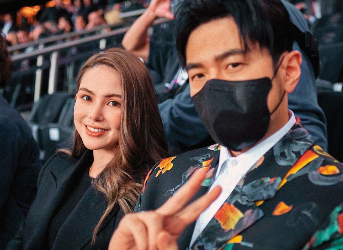 周杰倫（右）與昆凌（左）結婚7年，人稱為「寵妻狂魔」。（翻攝自周杰倫IG）