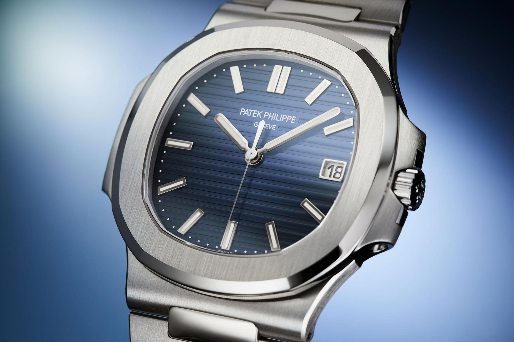 5811/1G-001 Nautilus，建議售價NT$2,035,000。