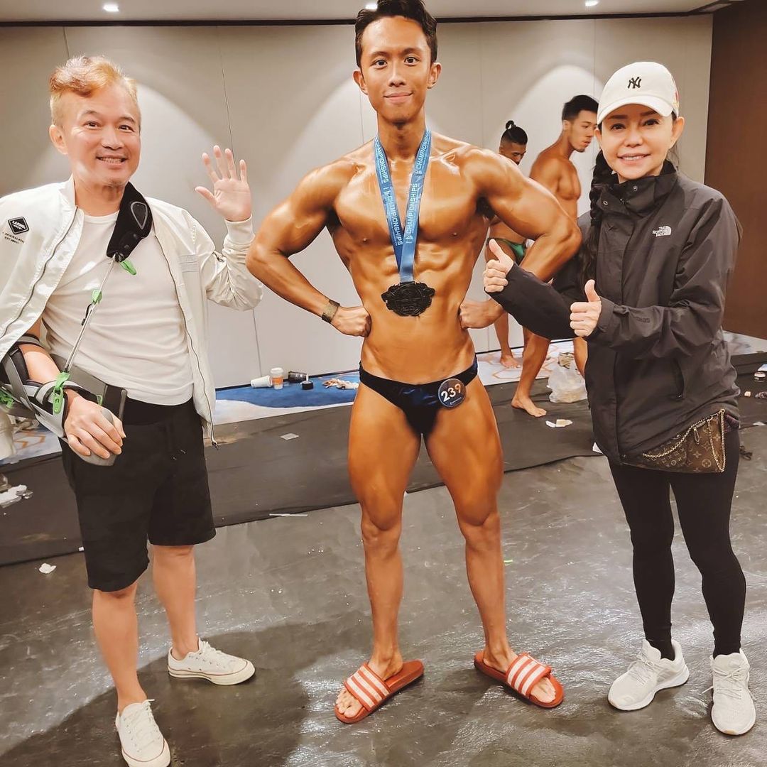 孫安佐比賽,孫鵬和狄鶯也到場替兒子加油。(翻攝自sun_edward_64 IG)