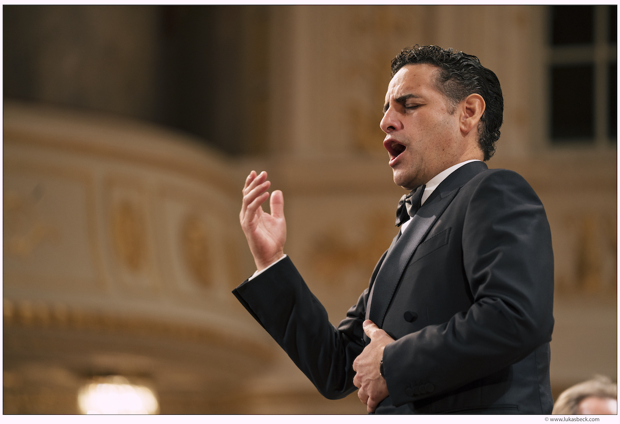 男高音胡安迪亞戈佛瑞茲將於下月中旬再度訪台。(牛耳藝術提供)