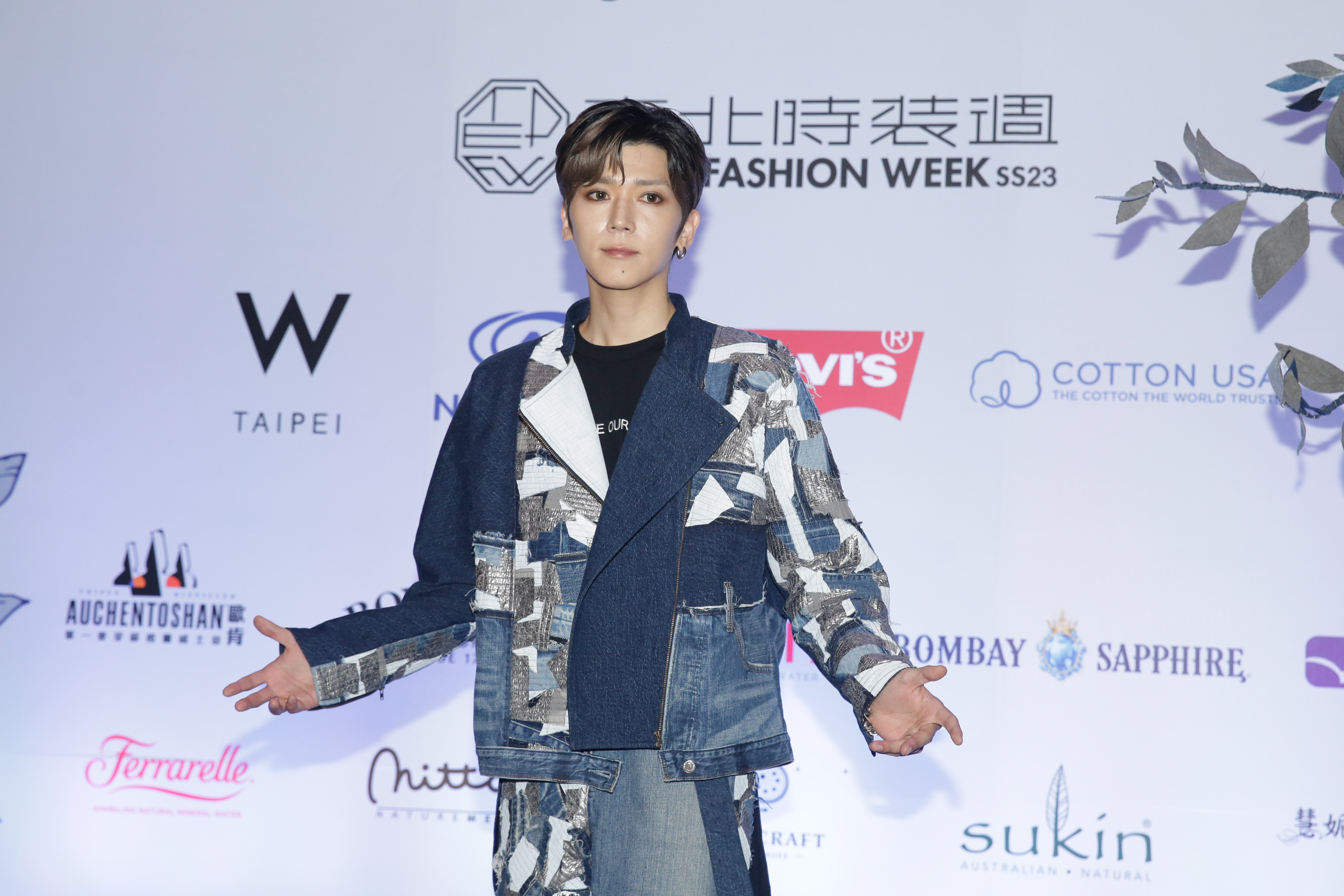 Bii畢書盡受邀為Story Wear 2023永續馬戲團大秀演出。