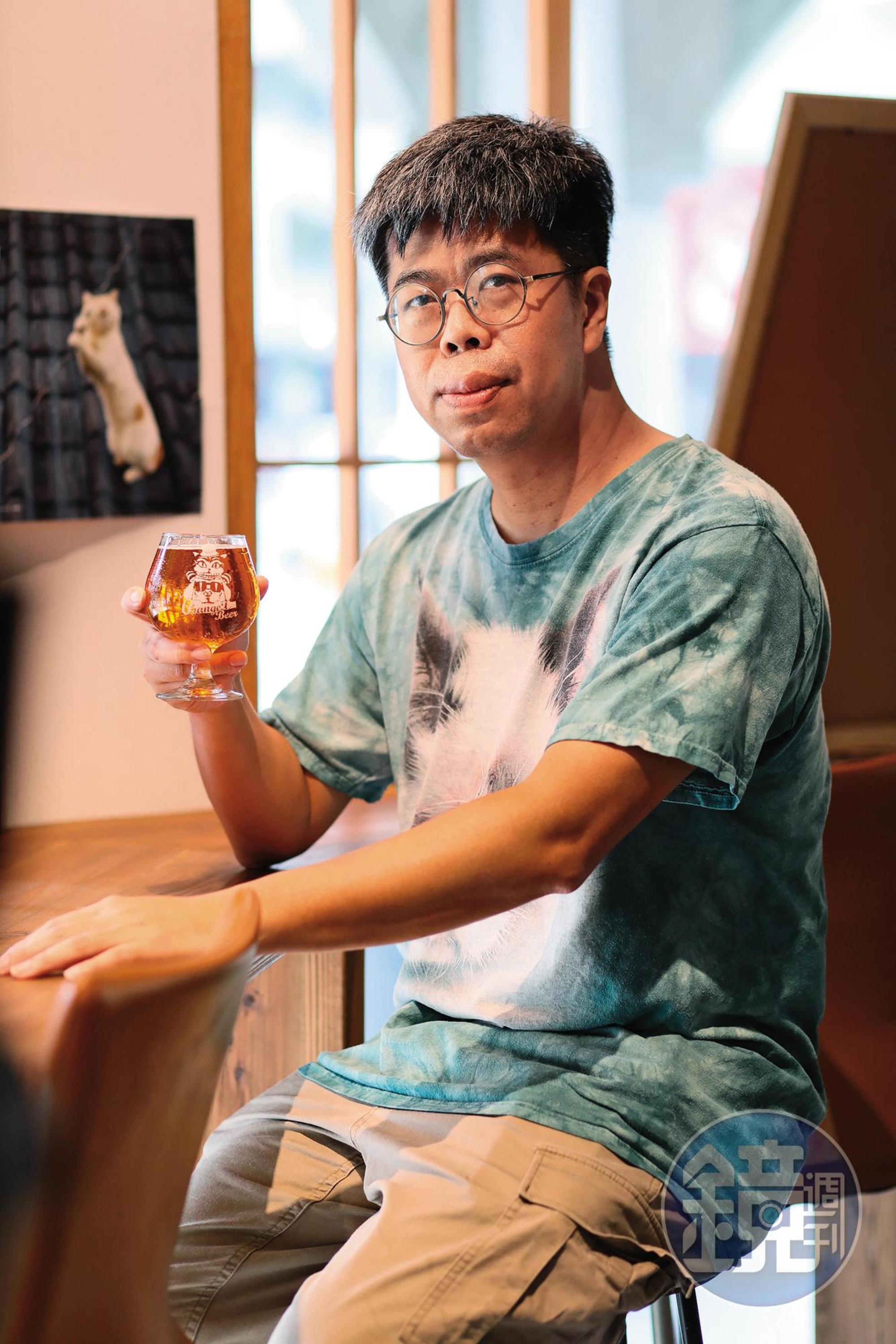 主理人翁詒君是台中在地精釀啤酒文化的重要推手。