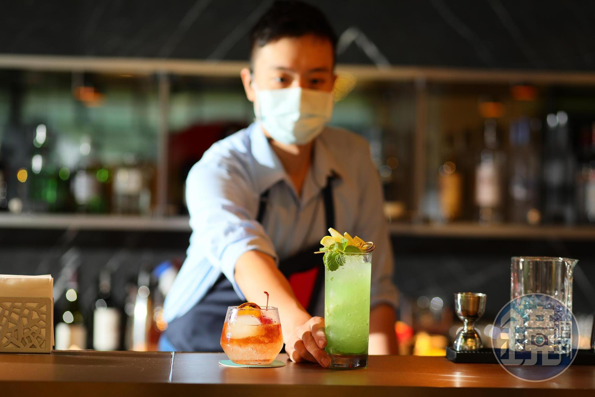 1樓大廳的「北緯24大廳酒吧」可喝到相當有水準的調酒。