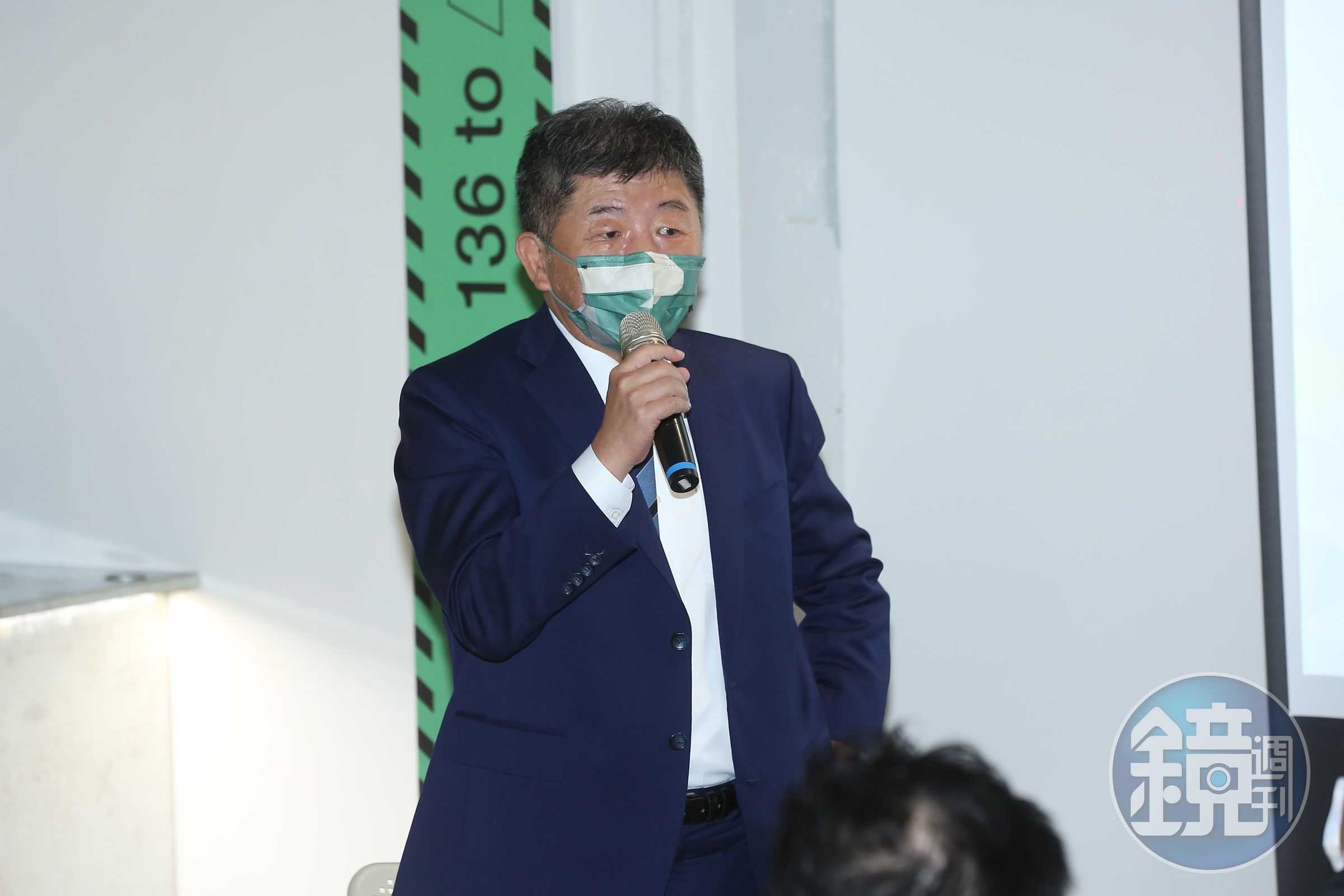 陳時中座車日前違規闖紅燈，但警方行車記錄器、密錄器影像「全消失」，警政署長黃明昭承諾會檢討。