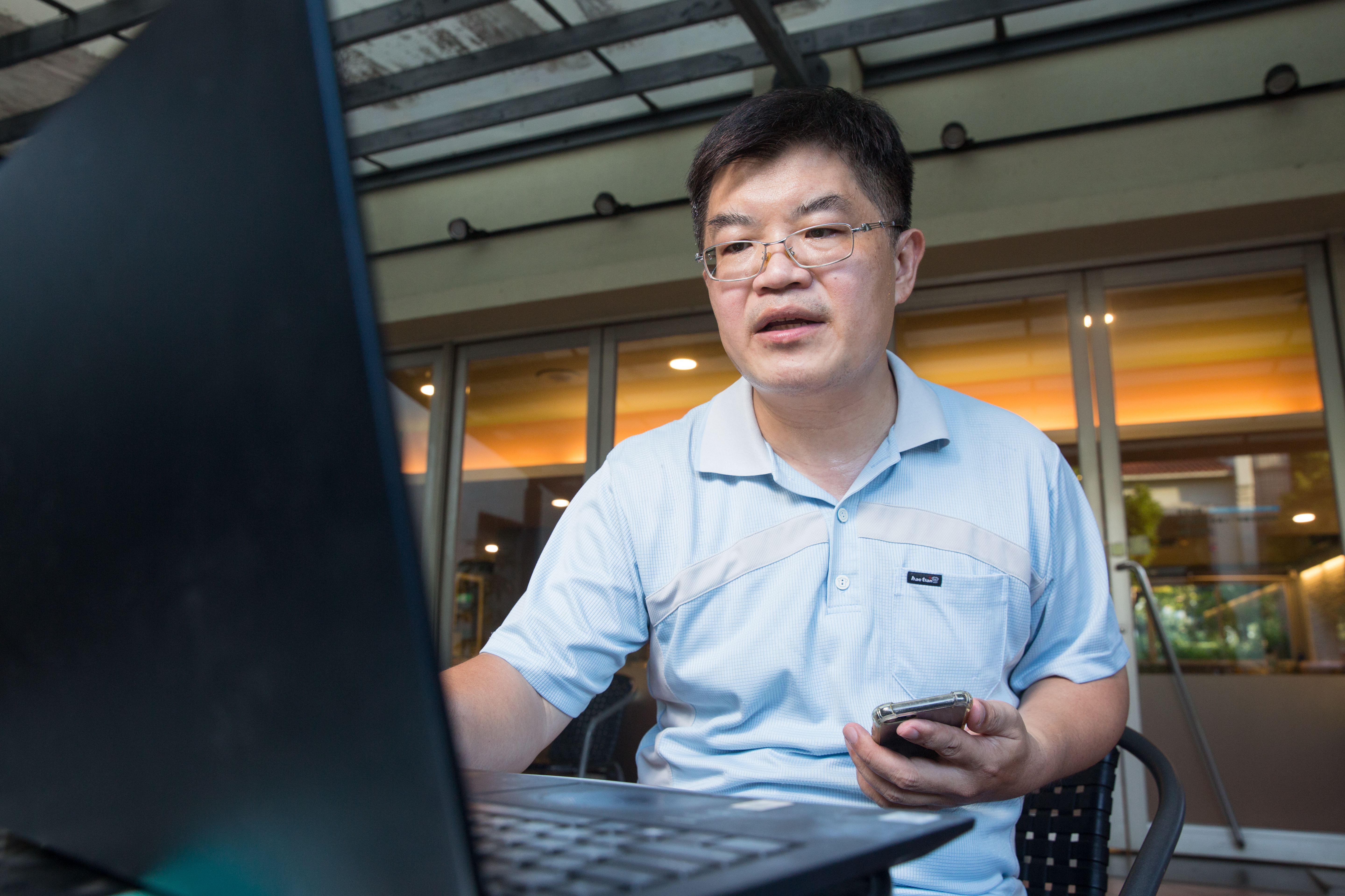 存股達人阿福靜待亮起黃藍燈時開始加碼0050，瞄準景氣下行期間低接。（本刊資料照）