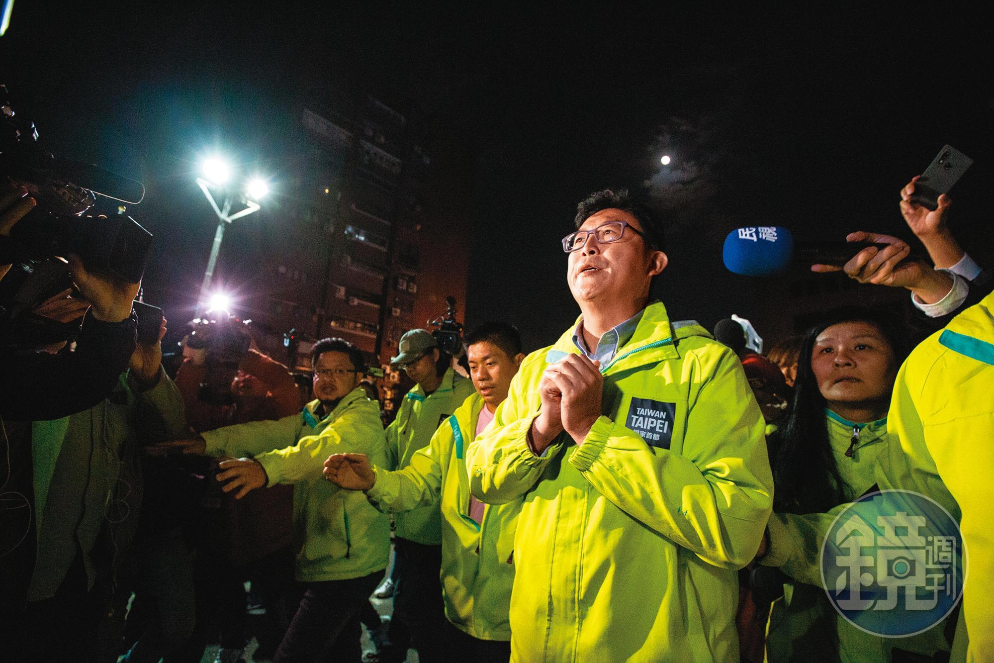 2018年11月24日,姚文智敗選台北市長,他誓言退出政壇,未來不再接受任何公職。