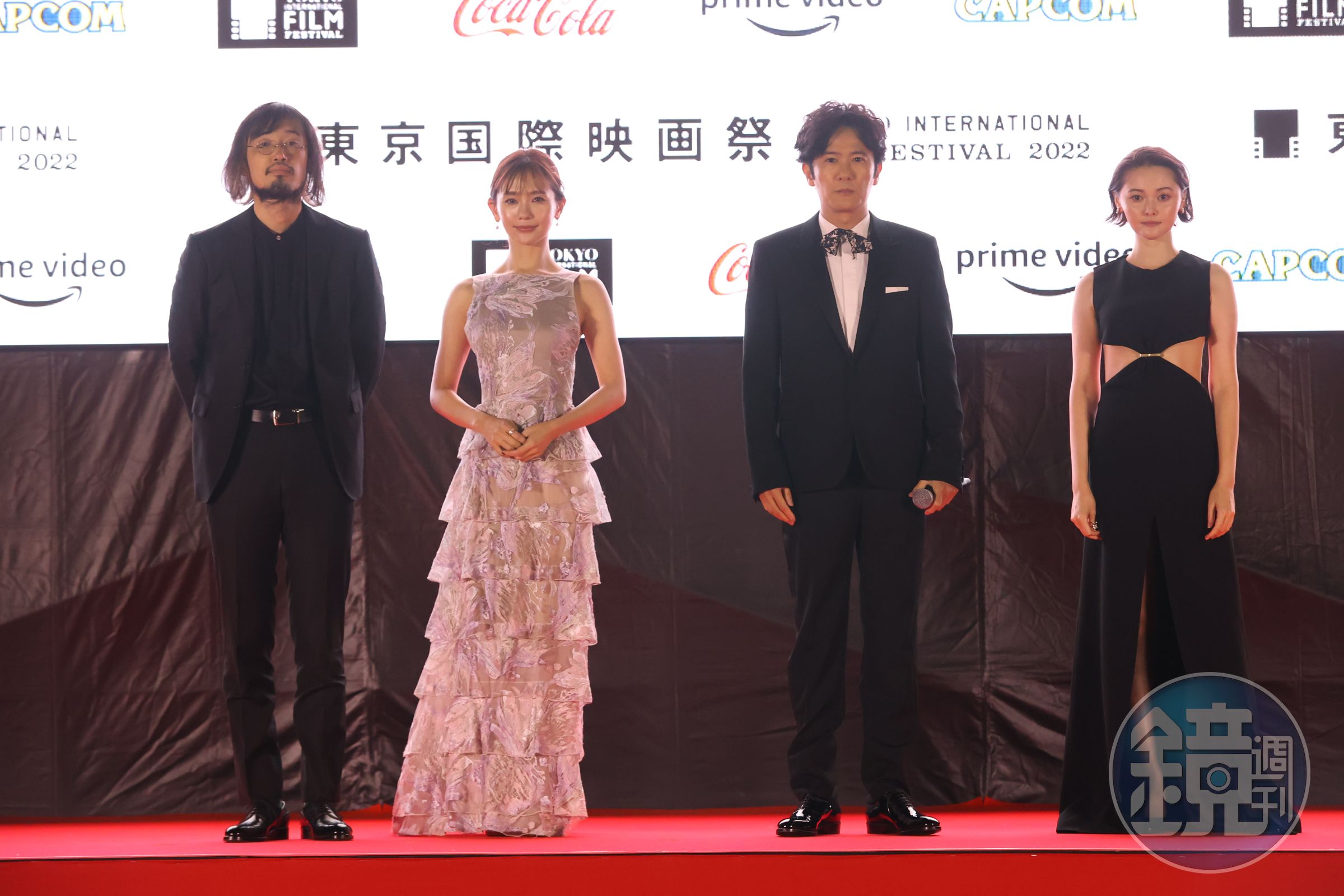 稻垣吾郎（右二）主演新片《在窗邊》入圍本屆東京影展競賽片。（東京國際影展提供）
