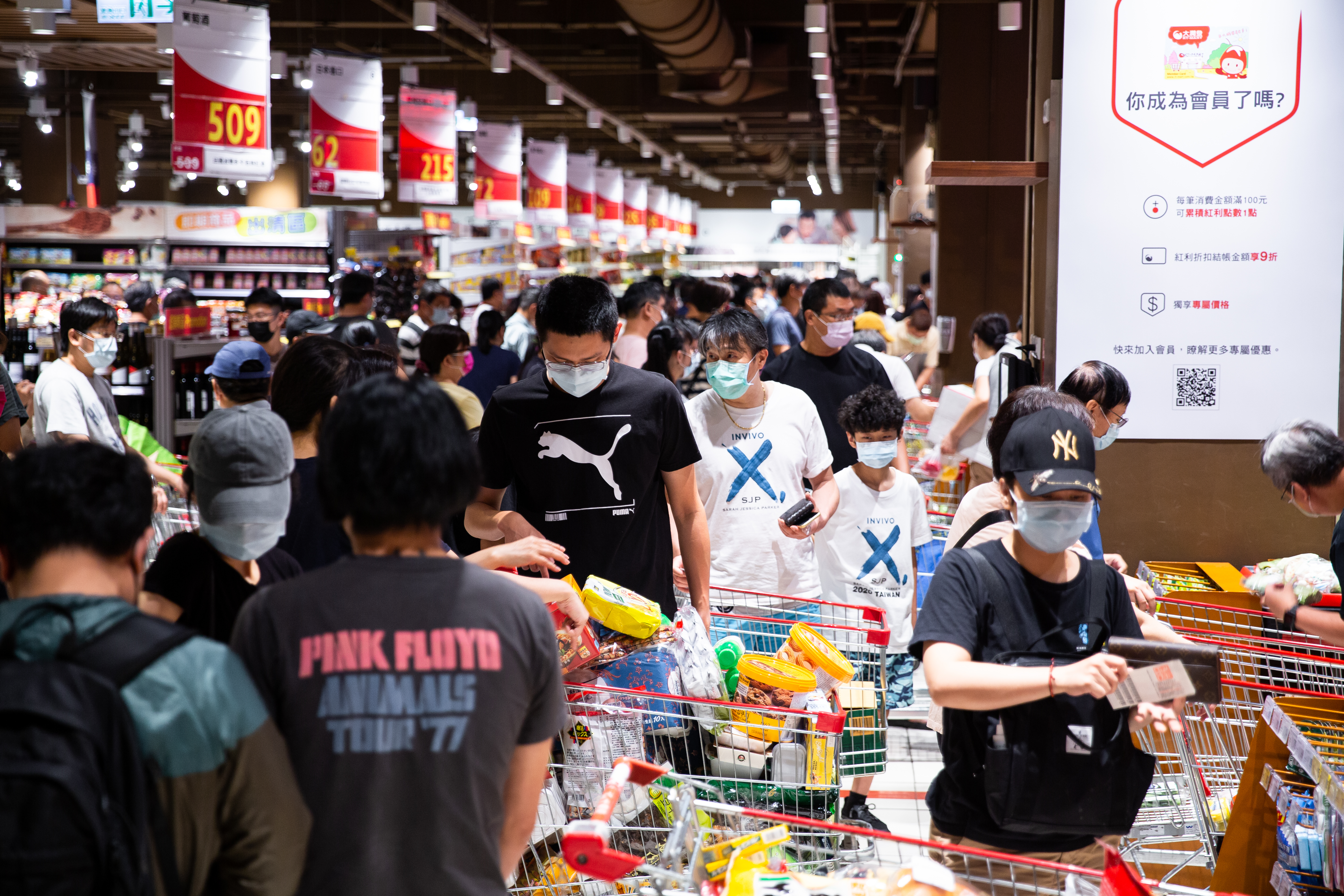 11月7日後居家隔離要走入歷史，產險業者也鬆了一口氣。（本刊資料照）