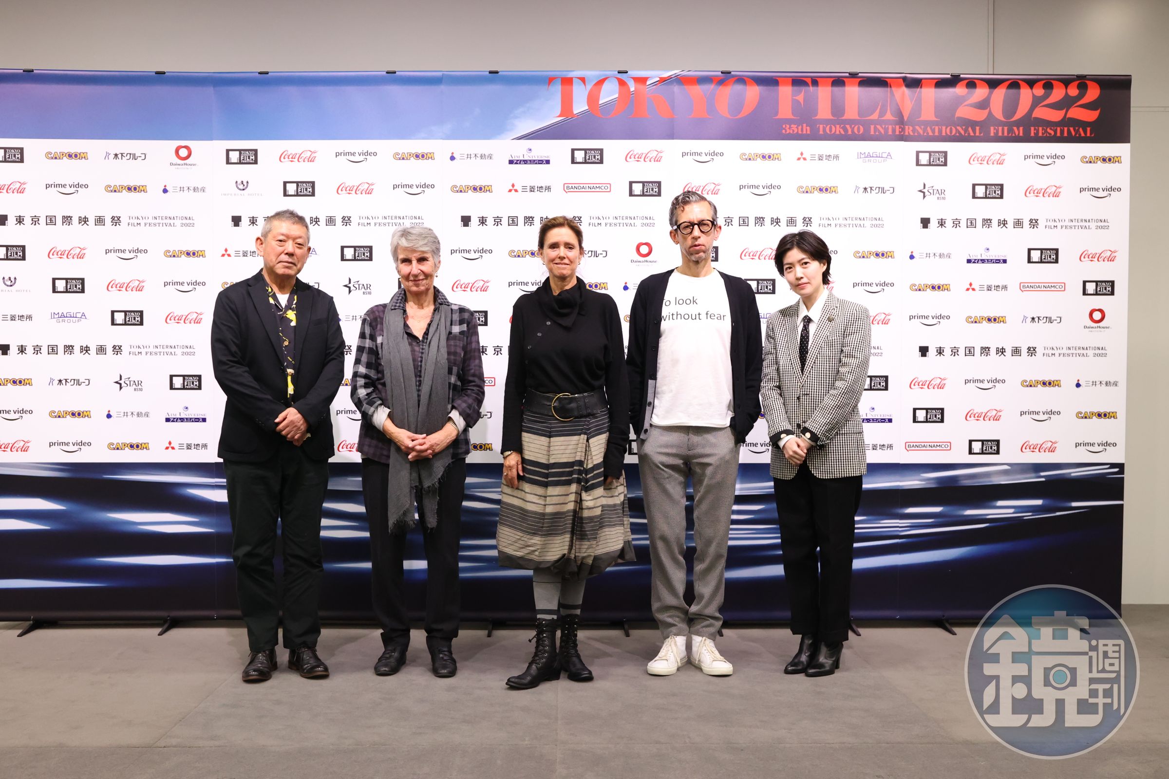 茱莉泰莫（中）今與評審團成員柳島克己（左起）、Marie-Christine de Navacelle、朱奧佩德洛羅德利蓋斯出席評審記者會。（東京國際影展提供）