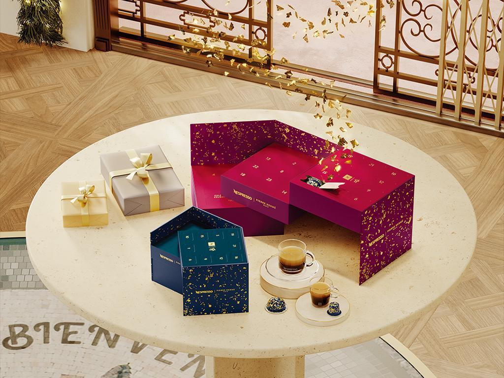 今年Nespresso把知名甜點品牌Pierre Hermé 設計的3款咖啡膠囊放進「星耀巴黎耶誕倒數月曆禮盒」中。(Nespresso提供)