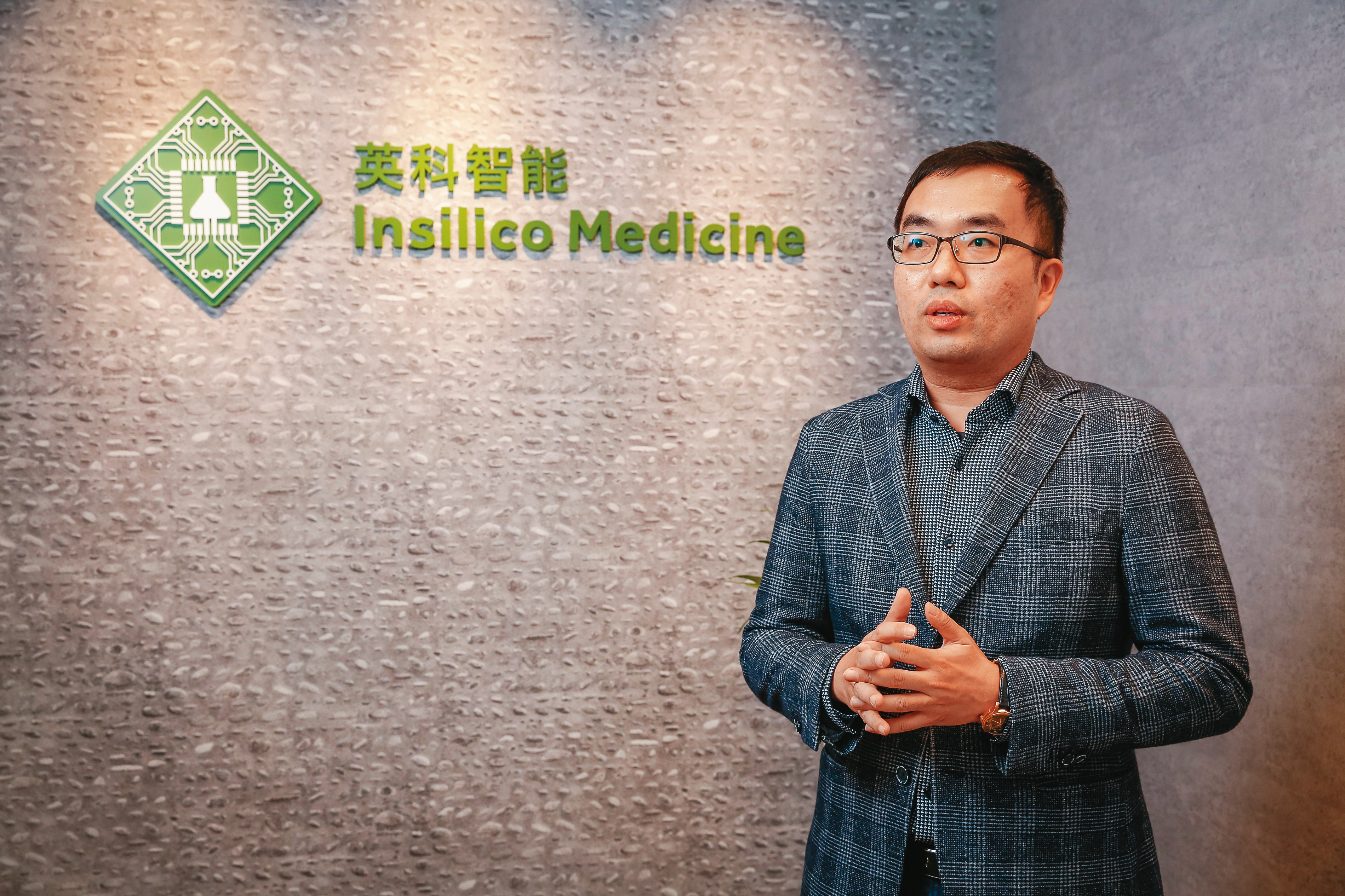 台灣英科智能執行長林彥竹表示，公司自己的經驗，AI的確可以對新藥開發帶來具體幫助。