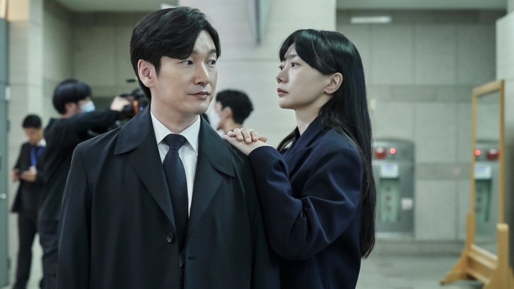 韓劇《祕密森林》因劇情燒腦，節奏緊湊且編劇嚴謹，不僅第一季叫好叫座，第二季也表現亮眼。（翻攝NAVER）