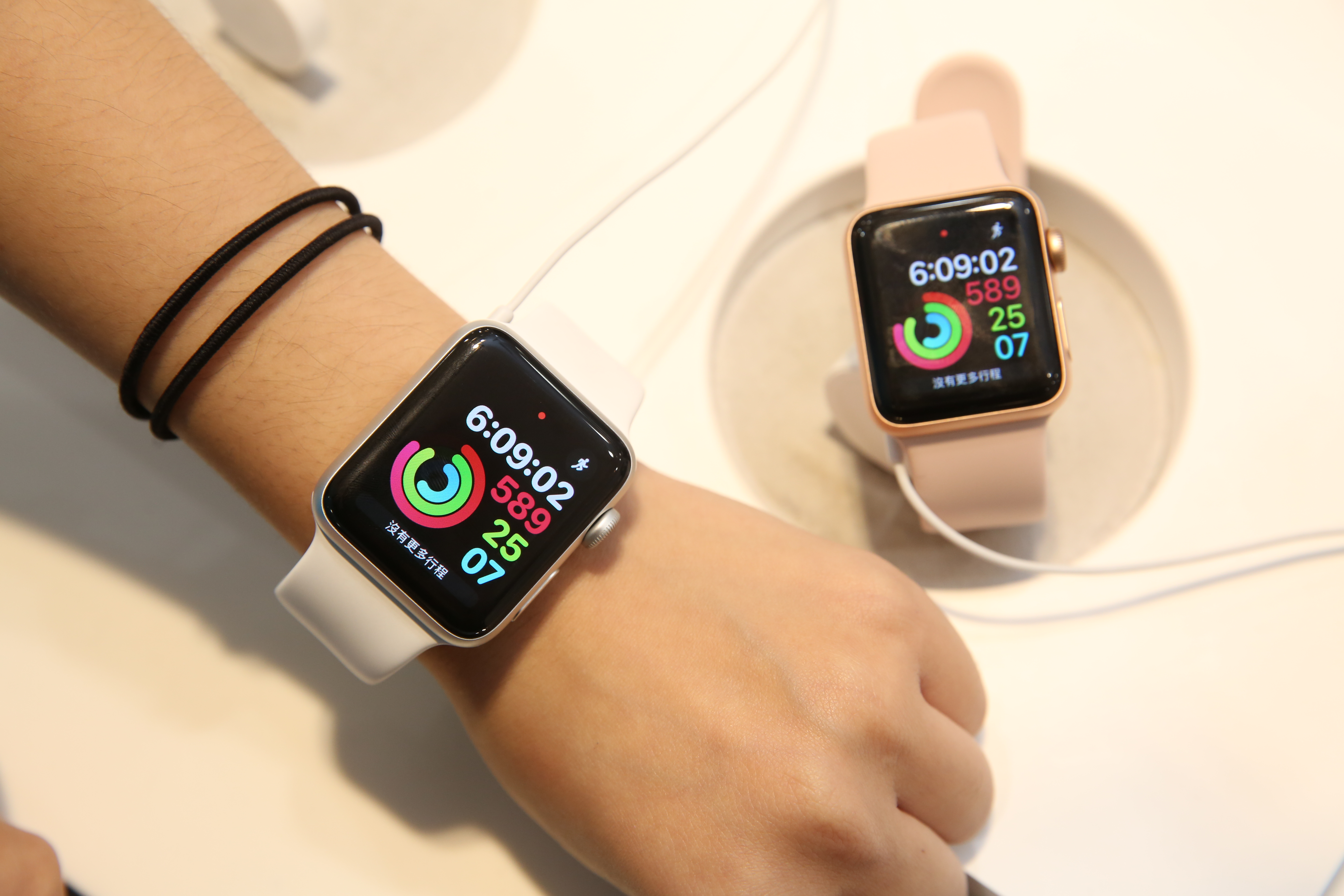 Apple Watch救人的事蹟層出不窮，其強大偵測功能屢獲肯定。（示意圖，本刊資料照）