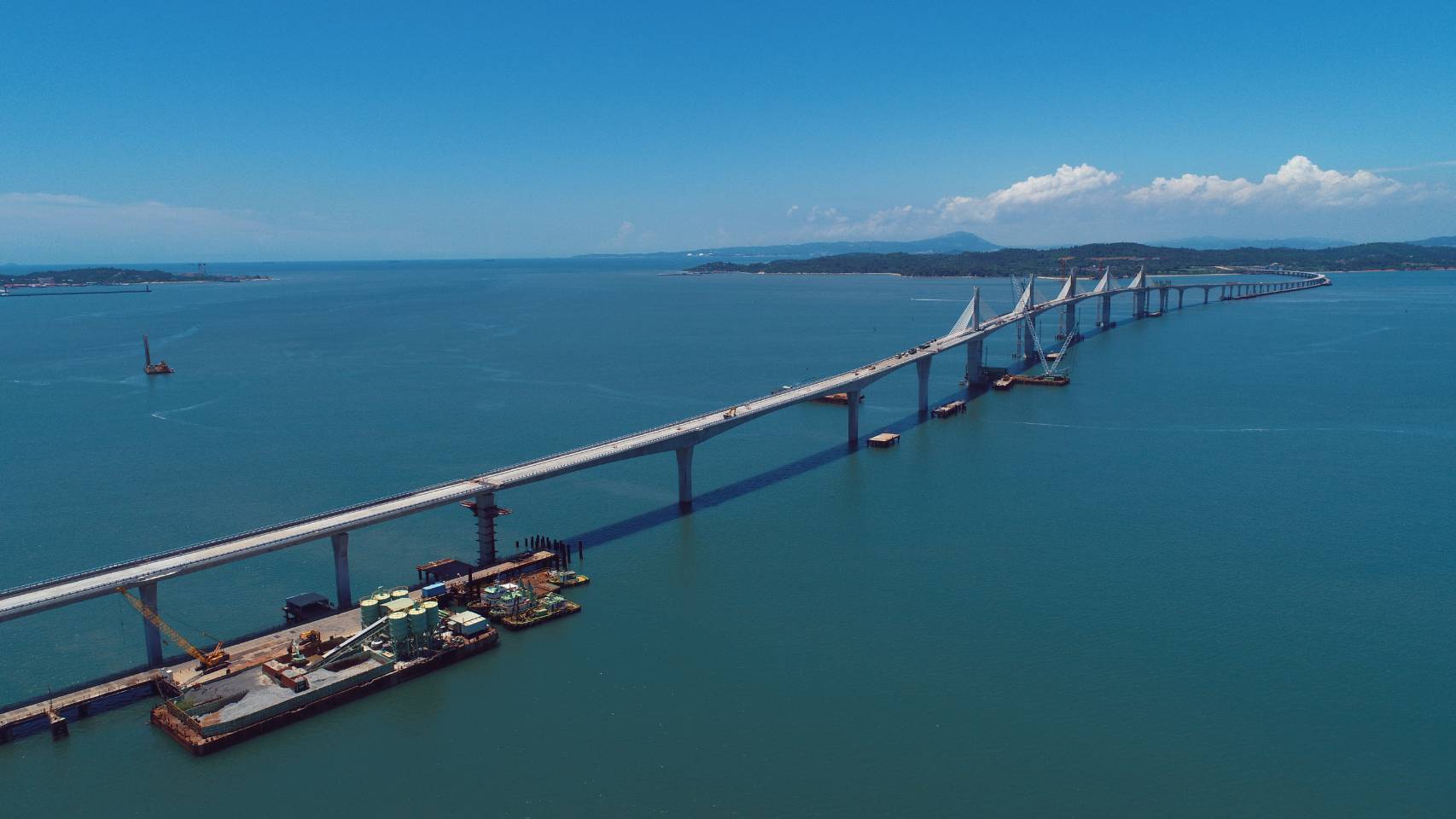 歷經12年，國內首座大規模跨海大橋「金門大橋」10月30日開放通車。（翻攝自交通部臉書）