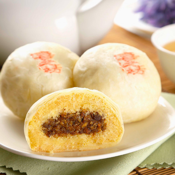 喜之坊的綠豆椪肥肉比例低，還加入蝦米拌炒添鮮味，並加入肉桂提香。