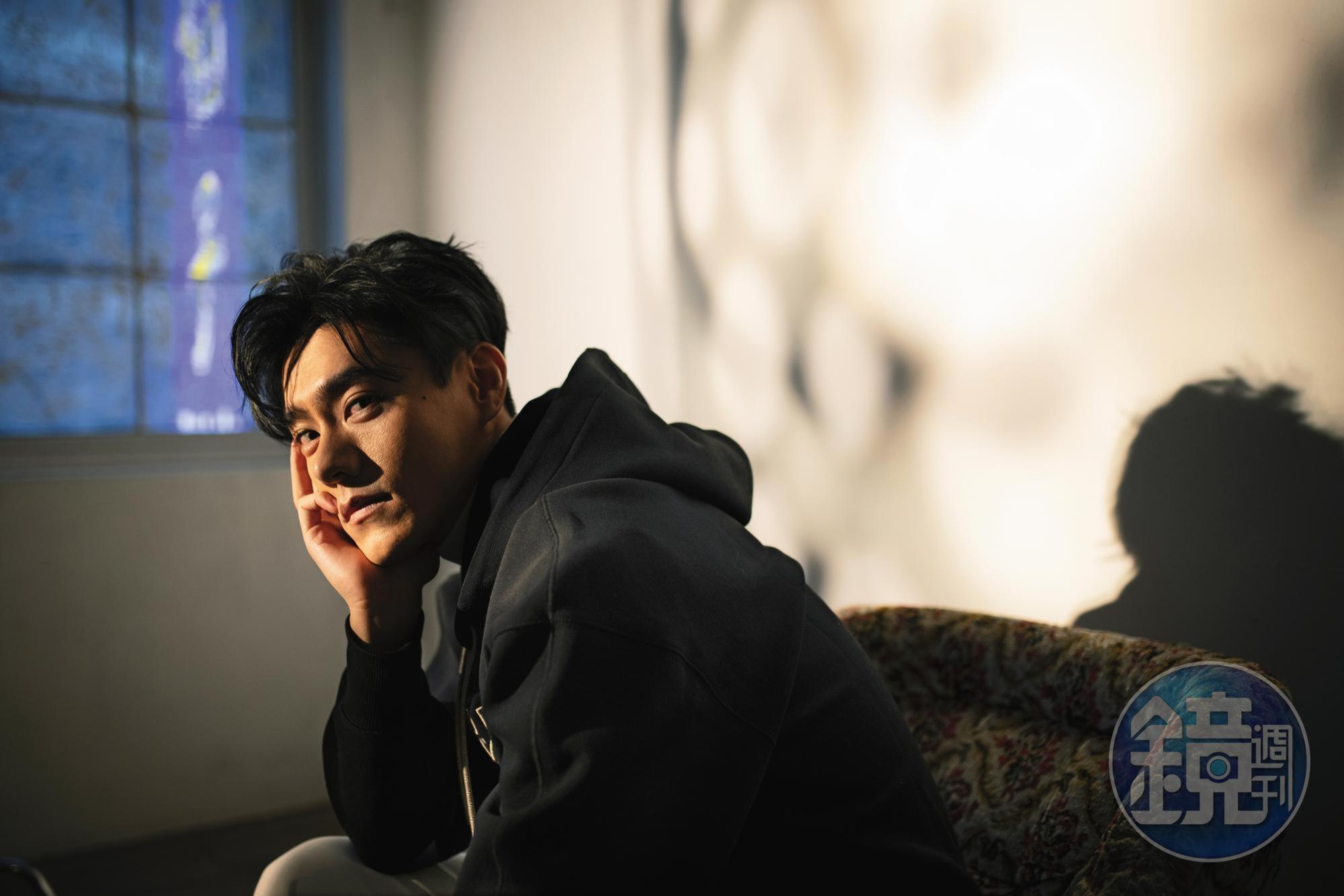 跟大多數的明星相反,李程彬對於爆紅敬謝不敏,不斷強調自己的興趣很偏門、很冷門。