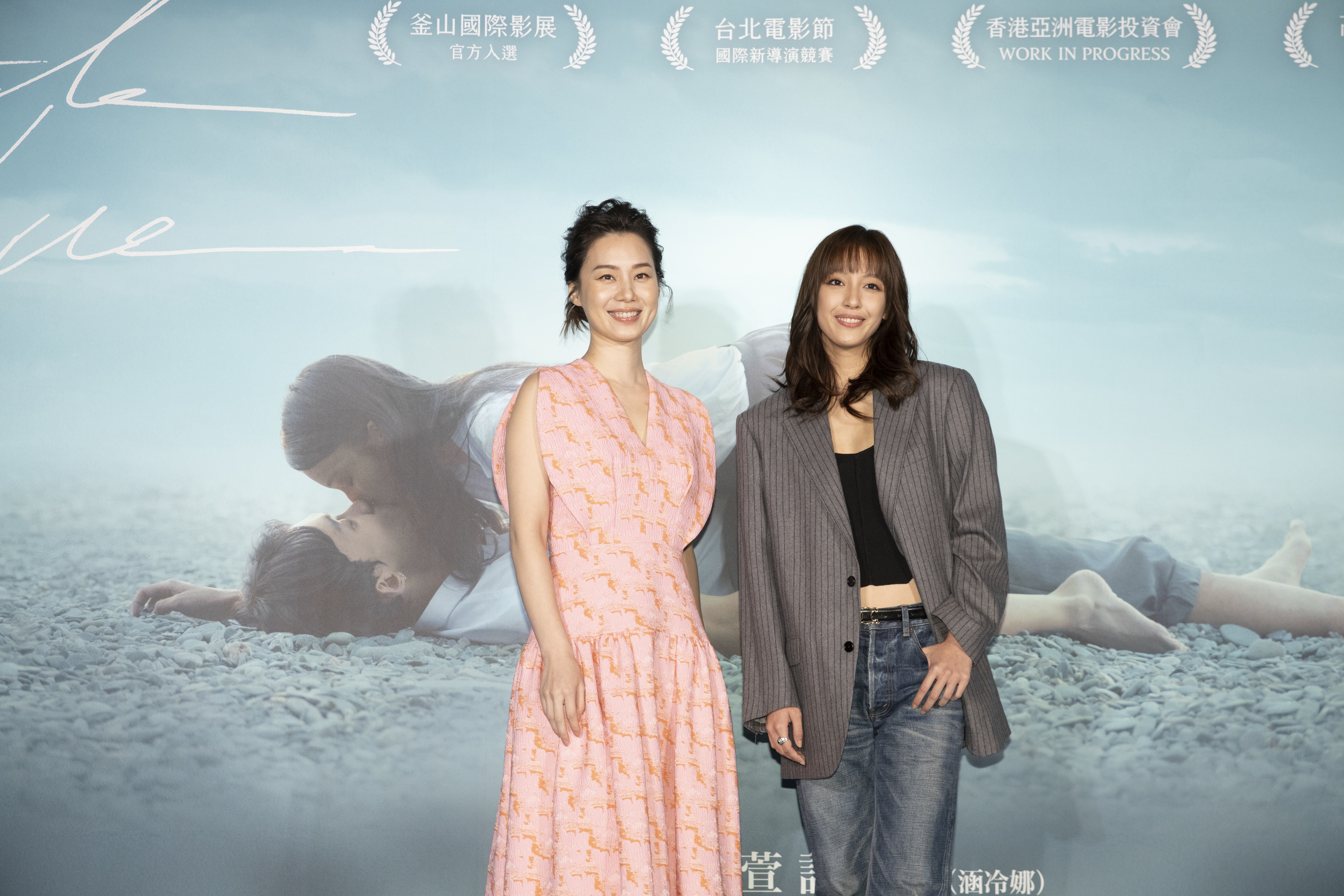 許乃涵與王渝萱各自貢獻不同尺度的性愛戲，而許乃涵即使沒有特別鍛鍊，背部全裸鏡頭身材依然很辣。