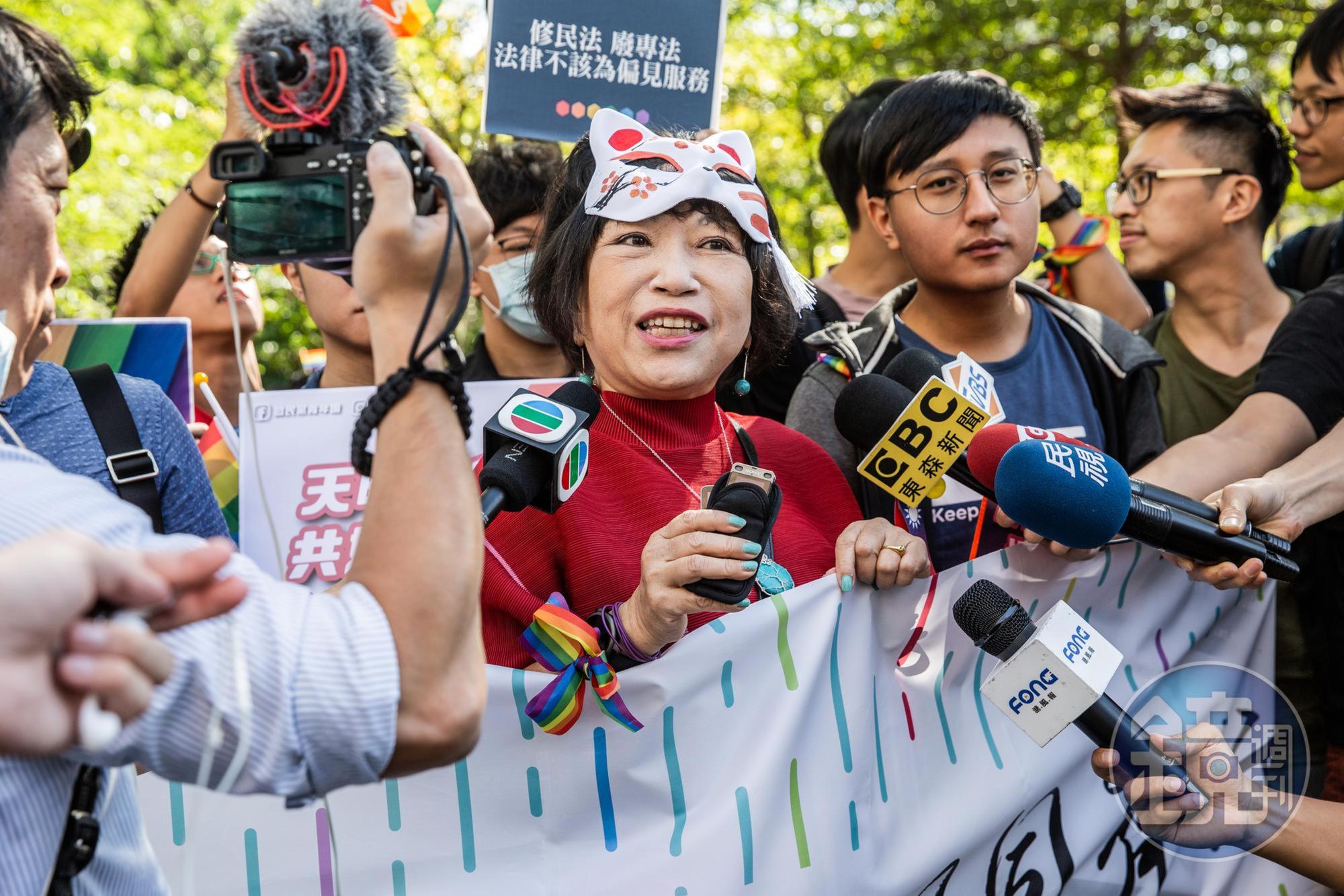 國民黨立委游毓蘭2020年時也與國民黨青年團一起參加同志遊行。(圖為2020台灣同志遊行)