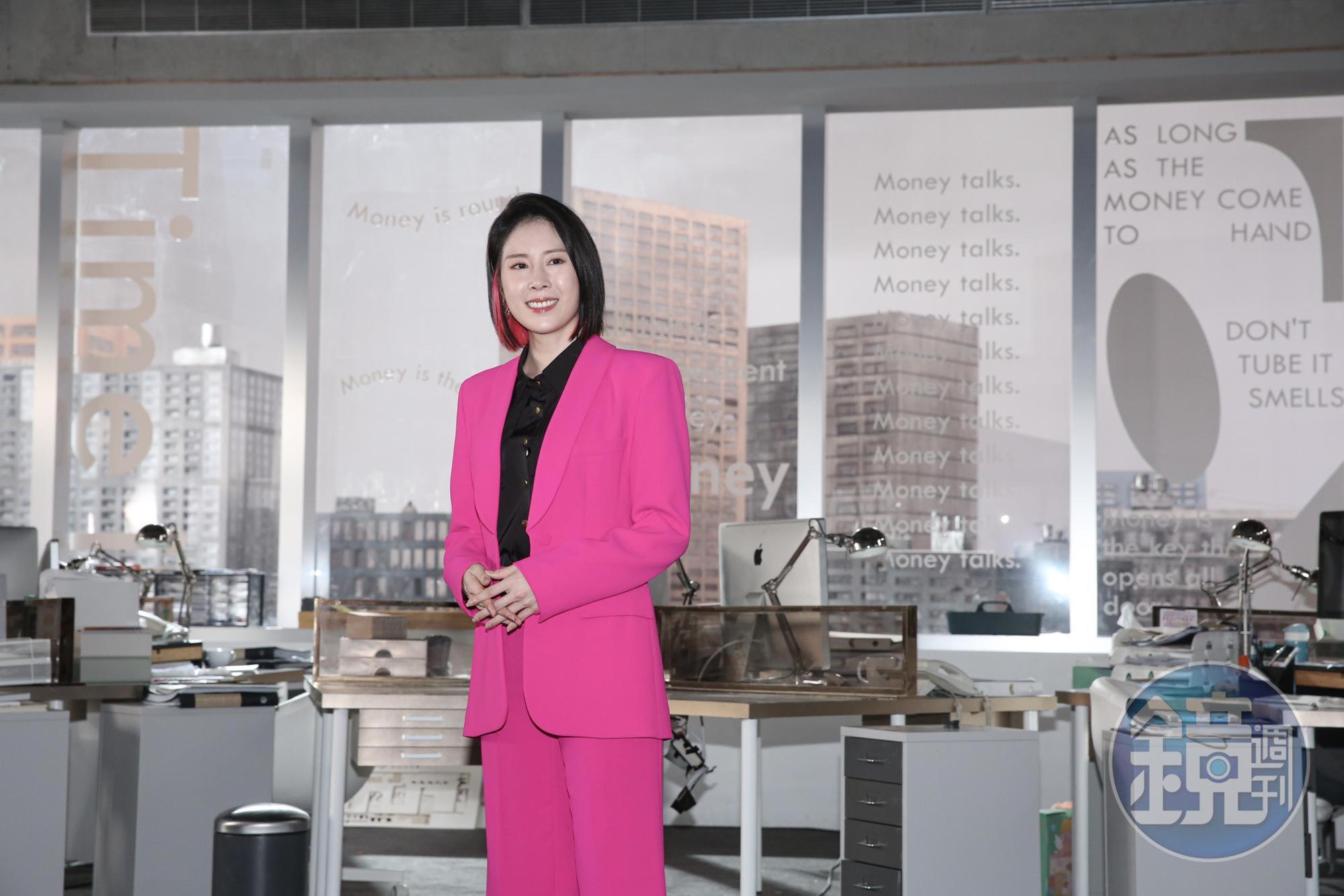 蔡亘晏以為可以演瘋狂喜劇，沒想到飾演高冷女強人主管。