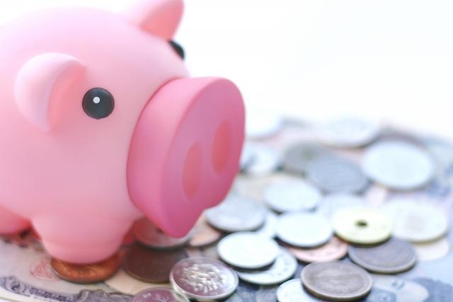 男網友表示自己月薪57K，但女友家人聽到他的職業卻愣住問：「要不要換工作」，令他好奇自己的職業有這麼卑微嗎。（示意圖，PhotoAC）