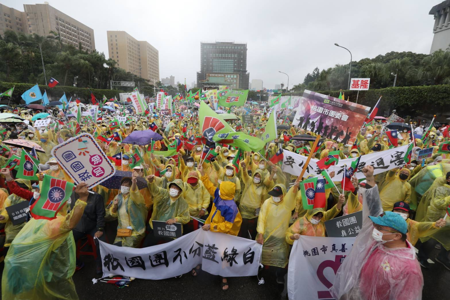 救國團30日上凱道遊行，抗議黨產會的行政處分。