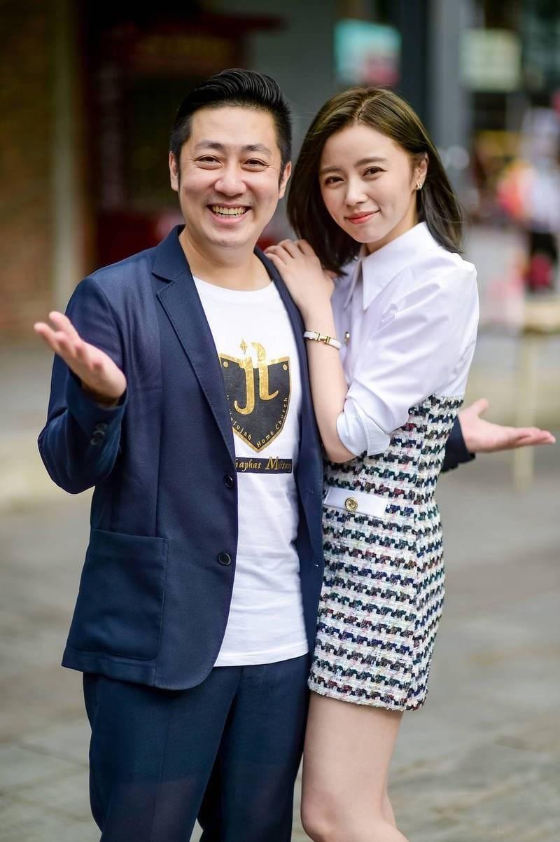 王瞳明天將前往艾成長眠的天品山莊為艾成的「艾的櫥窗」宣布開放追思。(翻攝艾叻沙臉書)