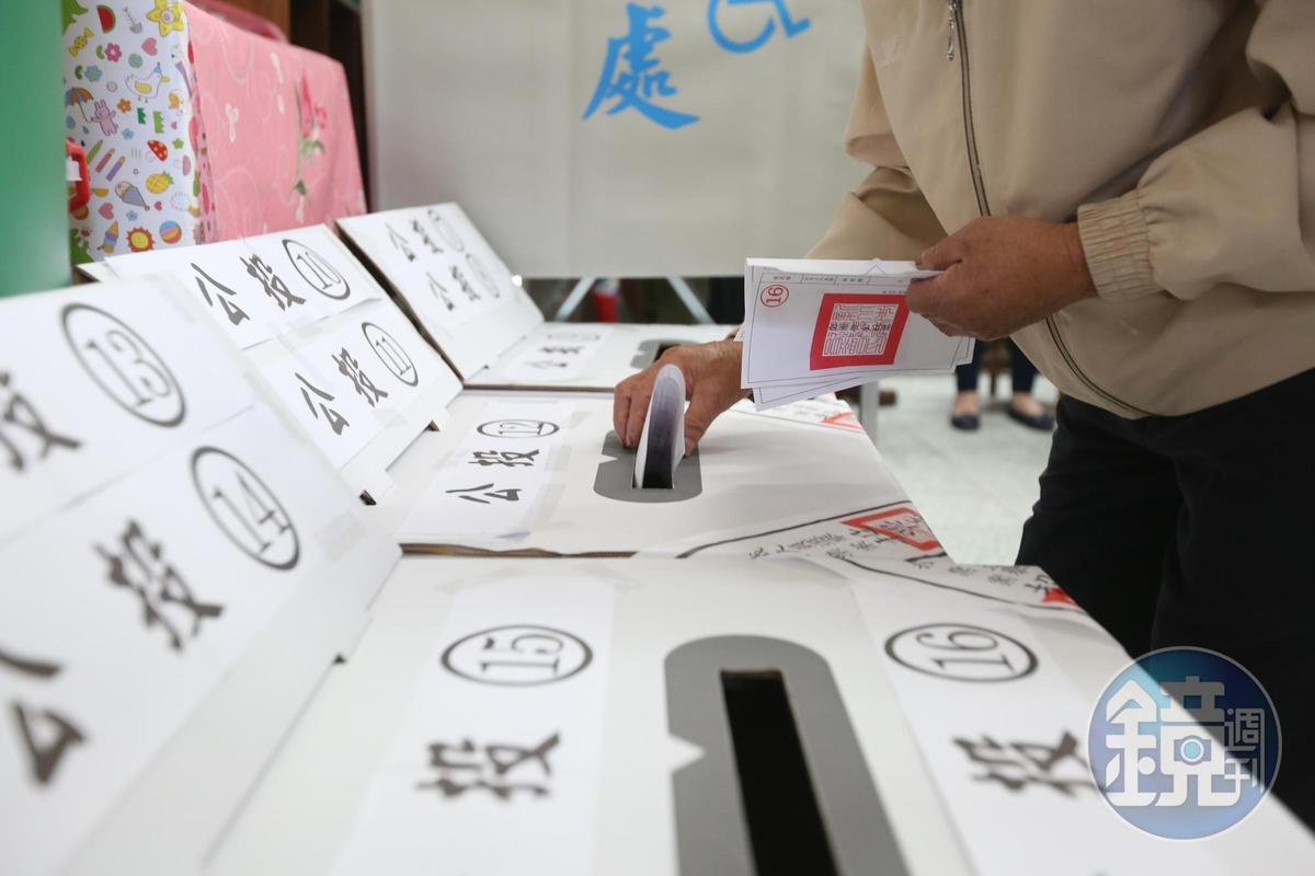 18歲公民權修憲複決案將在11月26日與九合一選戰同天進行。(示意圖,本刊資料照)