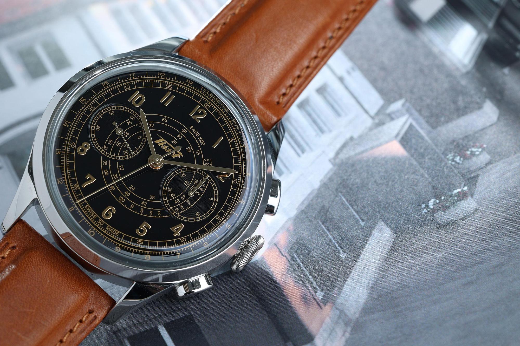 Telemeter 1938，面盤密密麻麻的刻度是它的最大特色。