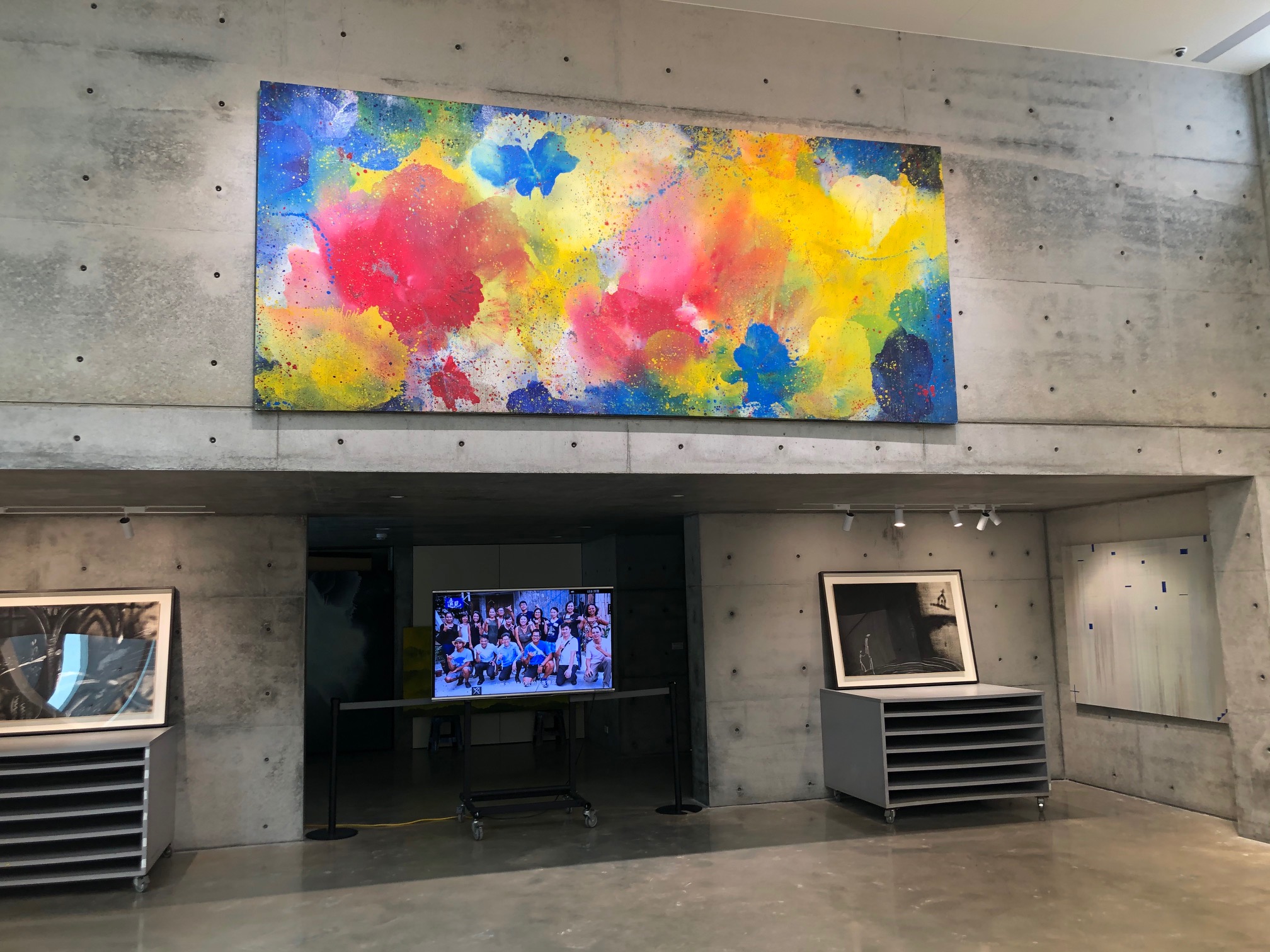 江賢二在台東創作出知名的《比西里岸之夢》系列,在金樽的藝術園區內也看得到。